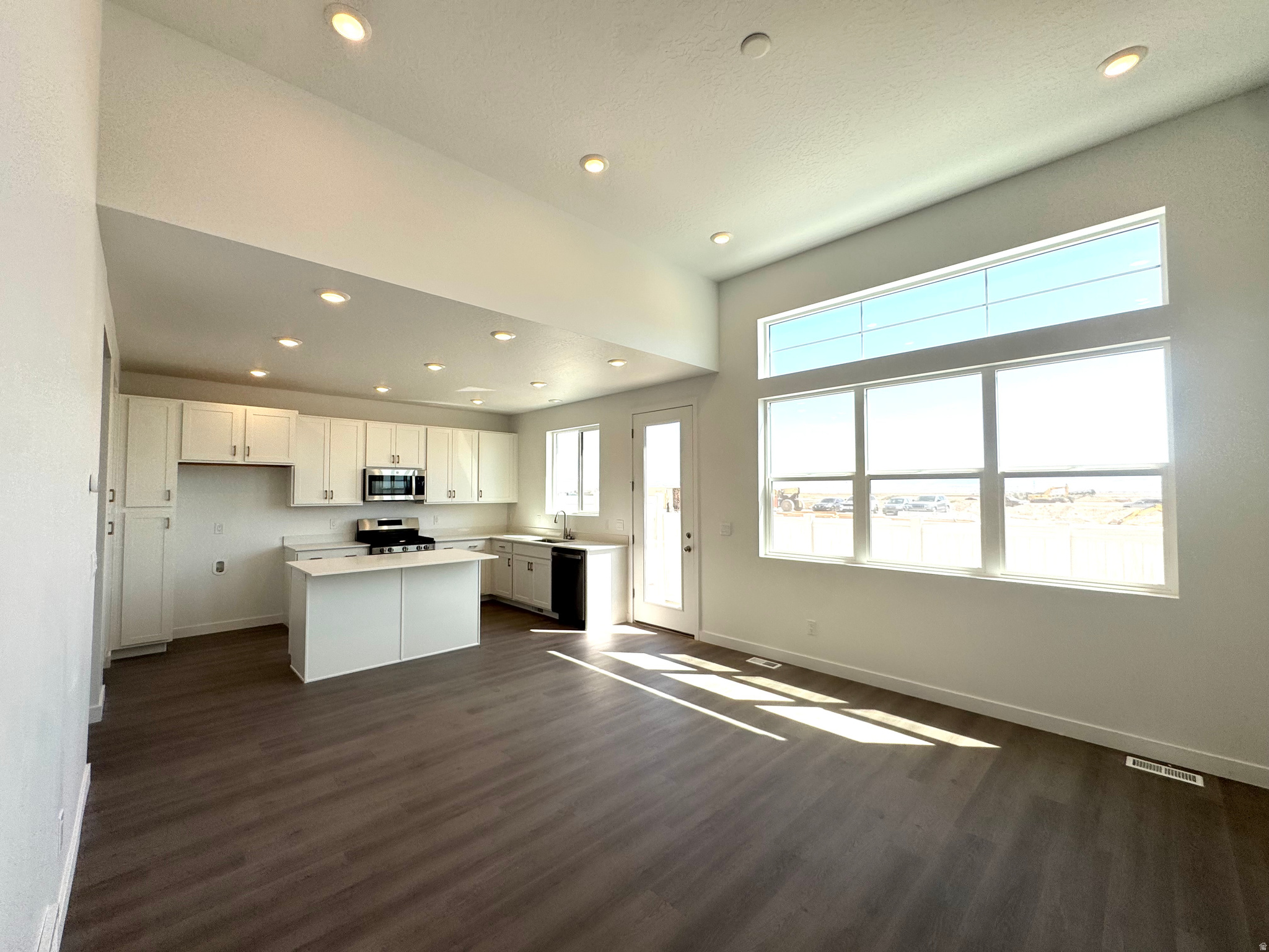 FIREFLY - Residential