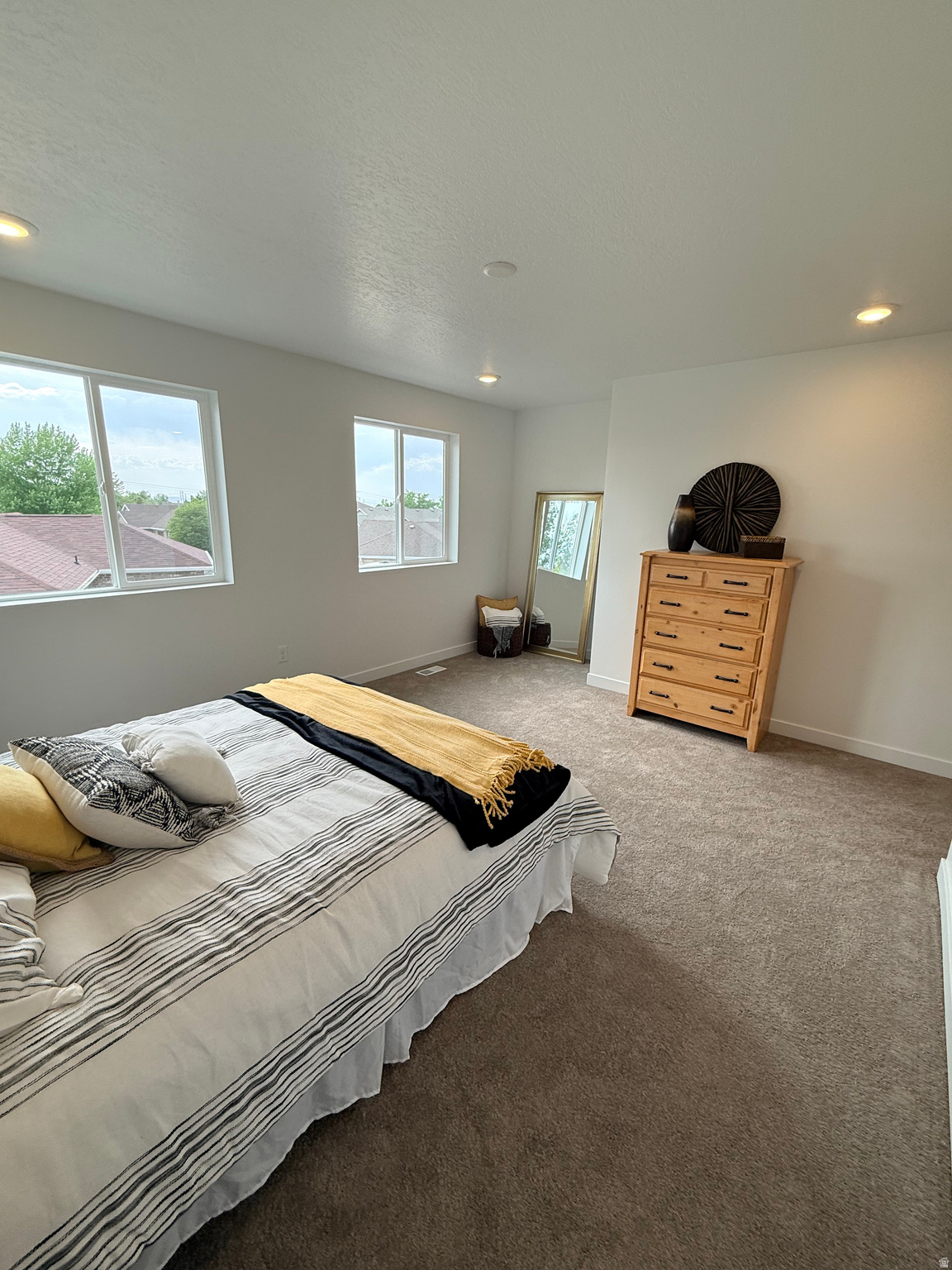 PHEASANTBROOK - Residential