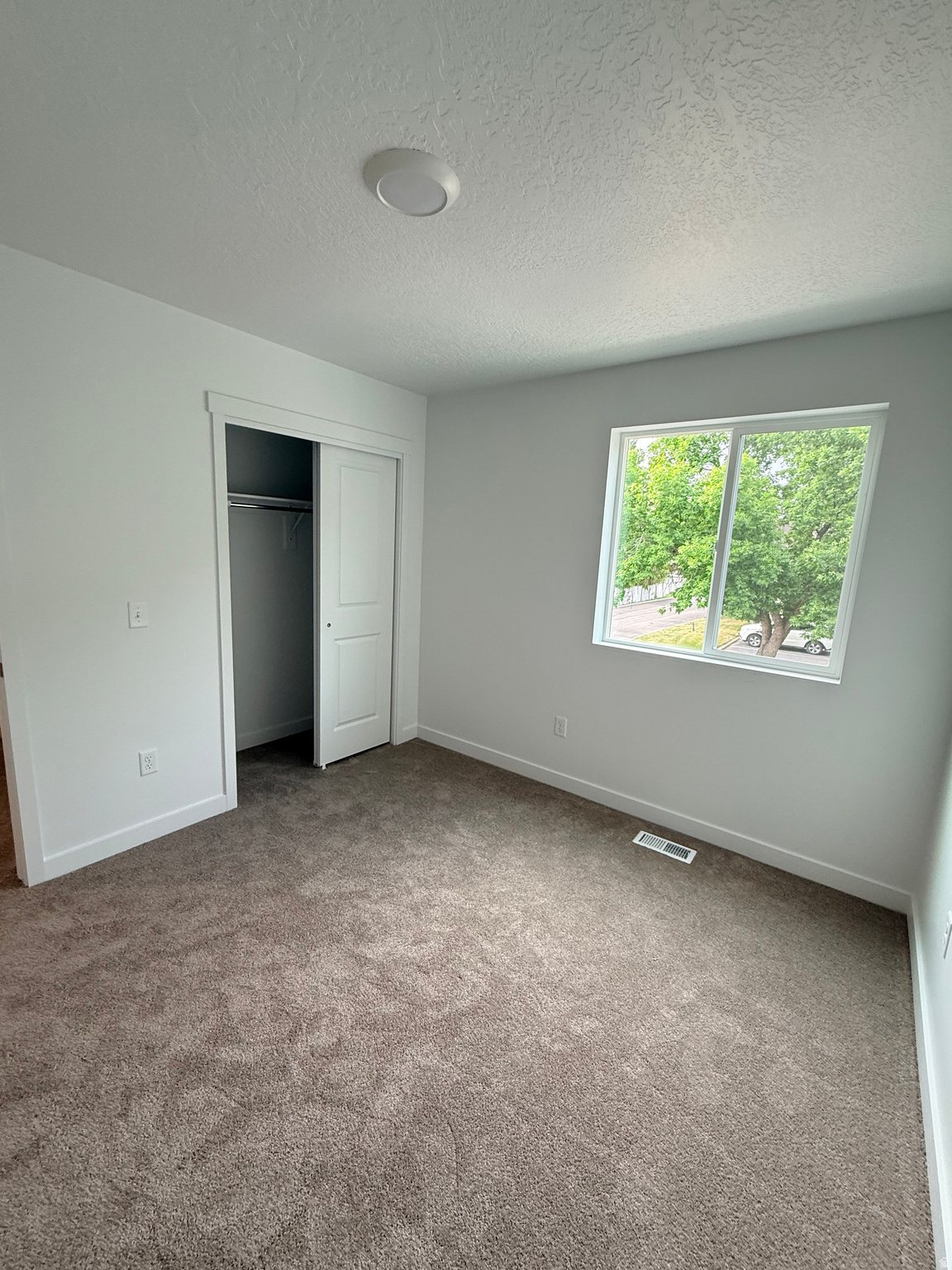 PHEASANTBROOK - Residential