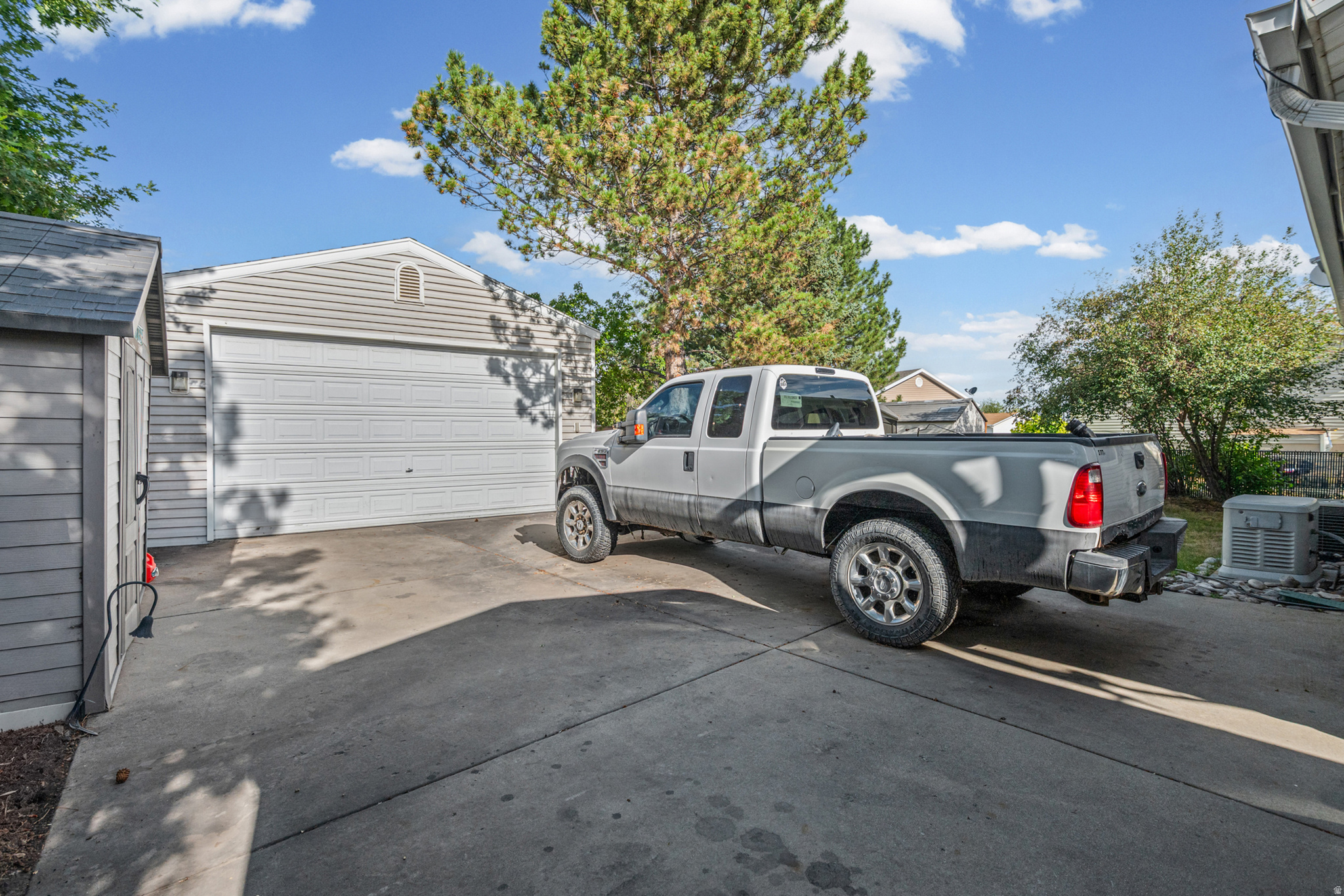 WESTWOOD - Residential