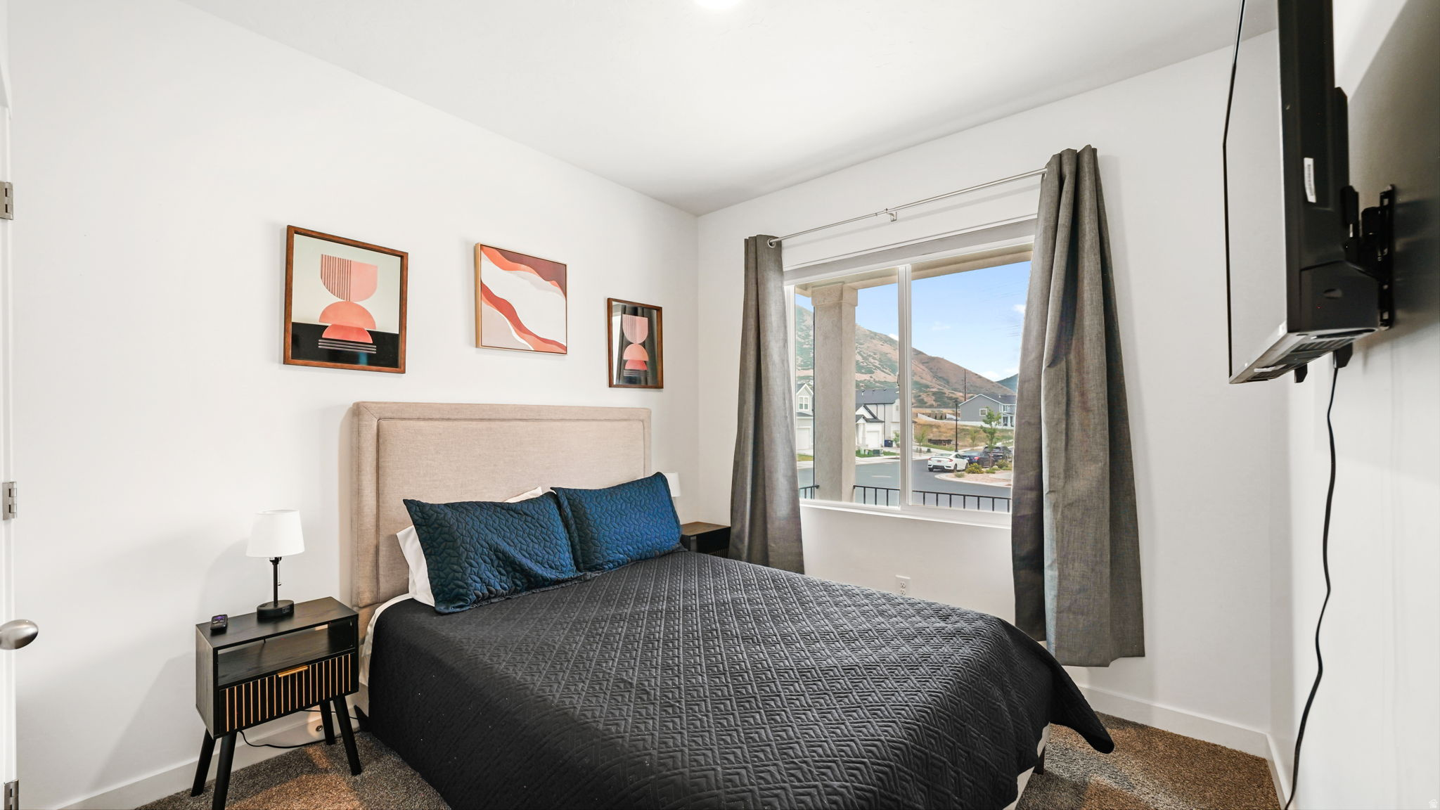 QUIET VALLEY - Residential
