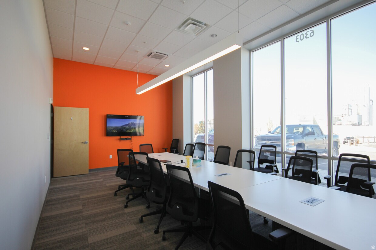 PARK - Commercial Lease