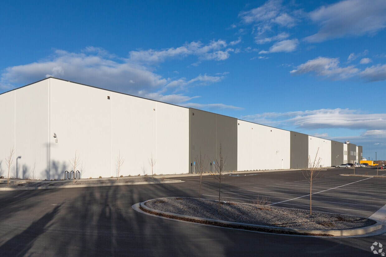 PARK - Commercial Lease