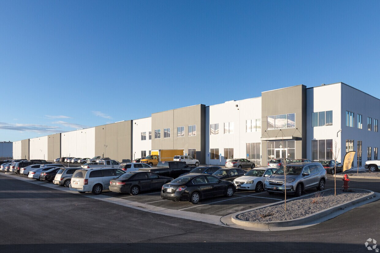 PARK - Commercial Lease