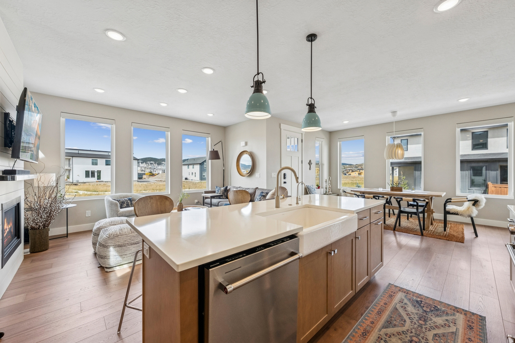 SILVER CREEK - Residential
