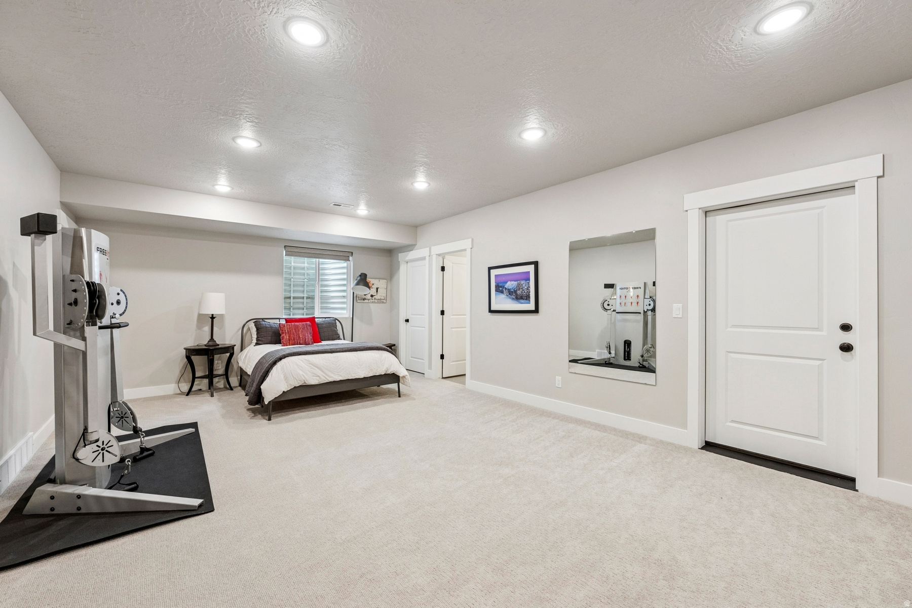 SILVER CREEK - Residential