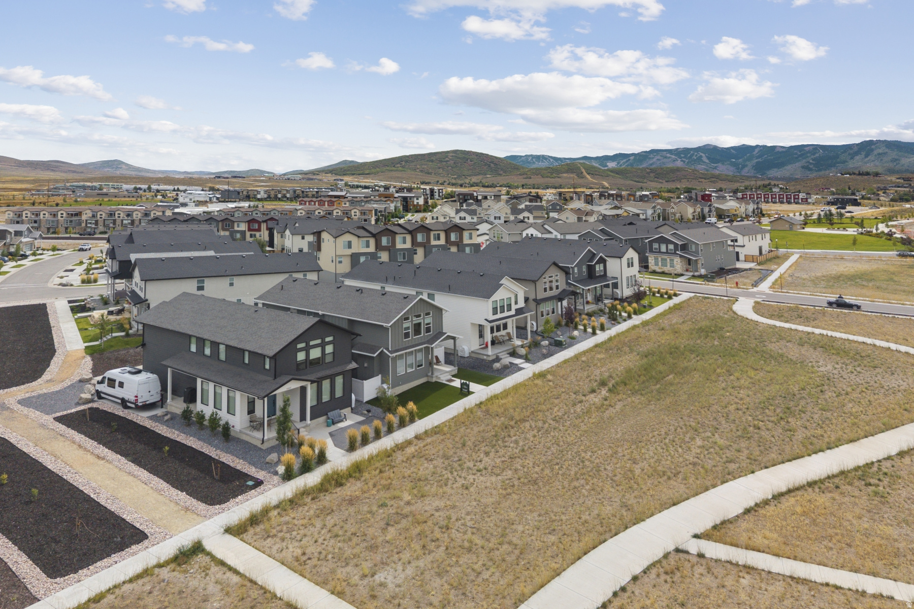 SILVER CREEK - Residential