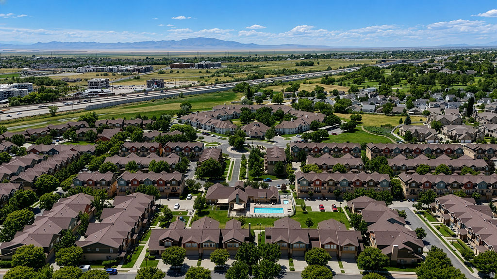 FARMINGTON CROSSING - Residential