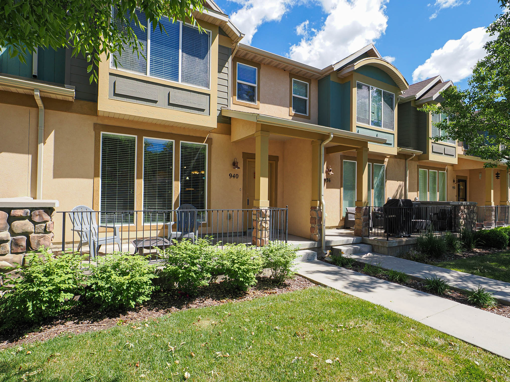 Welcome home to this beautifully maintained townhome in the highly desirable Farmington Crossing community, nestled alongside scenic Spring Creek Pond in the heart of Farmington. Offering 1,641 square feet of thoughtfully designed living space, this inviting two-story home features 3 bedrooms, 2.5 bathrooms, and an open-concept main floor that seamlessly connects the living room, dining area, and kitchenperfect for everyday living and entertaining. Enjoy cozy evenings by the gas fireplace, relax on the charming front porch with its seating area and fire pit, or retreat to the spacious primary suite complete with a sitting area or home office space, walk-in closet, jetted tub, and separate shower. Convenience and comfort abound with an attached 2-car garage, in-home laundry, central air conditioning and heating, and all kitchen appliances, washer, and dryer included. Additional furniture may also be available through separate negotiation. Residents enjoy a low-maintenance lifestyle with no yard work and access to outstanding community amenities just a short walk away, including a clubhouse, fitness center, pool, hot tub, playground, and event space. Farmington Crossing also hosts popular community gatherings throughout the year, such as food truck nights, garage sales, and neighborhood social events. Located just minutes from Station Park shopping, dining, and entertainment, with easy access to I-15, Legacy Parkway, and Highway 89, this home offers the perfect blend of comfort, convenience, and community.