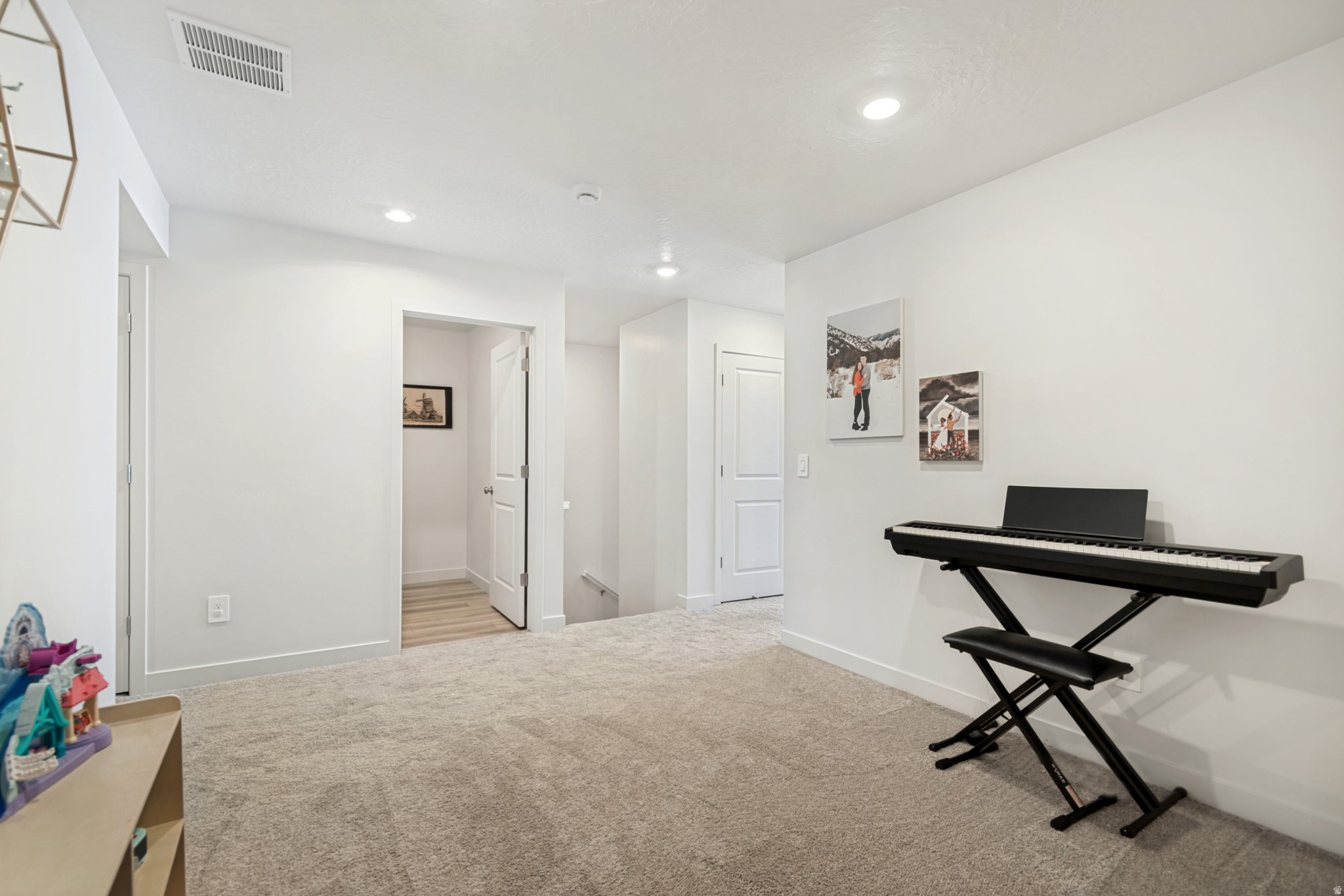 RIDGE - Residential