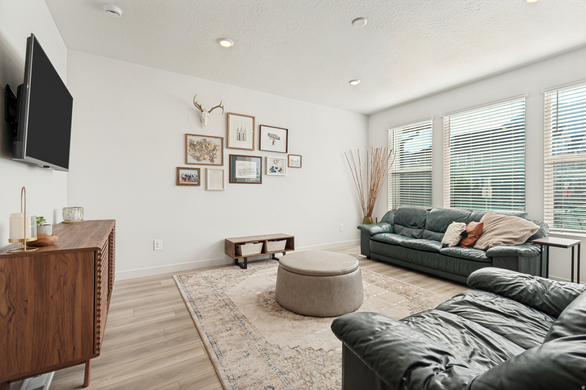 RIDGE - Residential