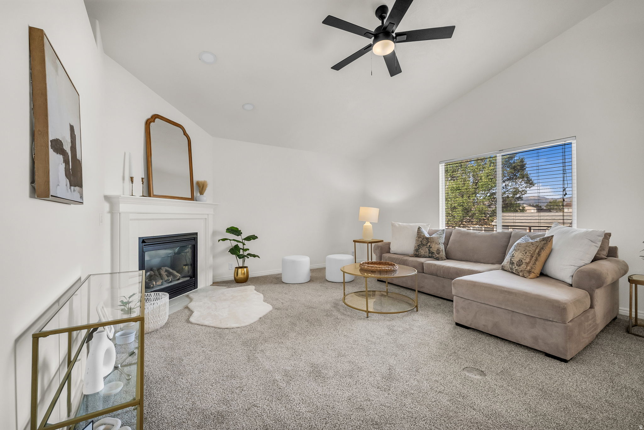 CEDAR CREST - Residential