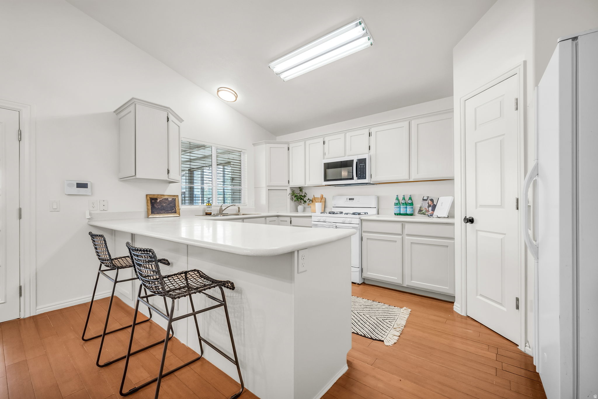 CEDAR CREST - Residential