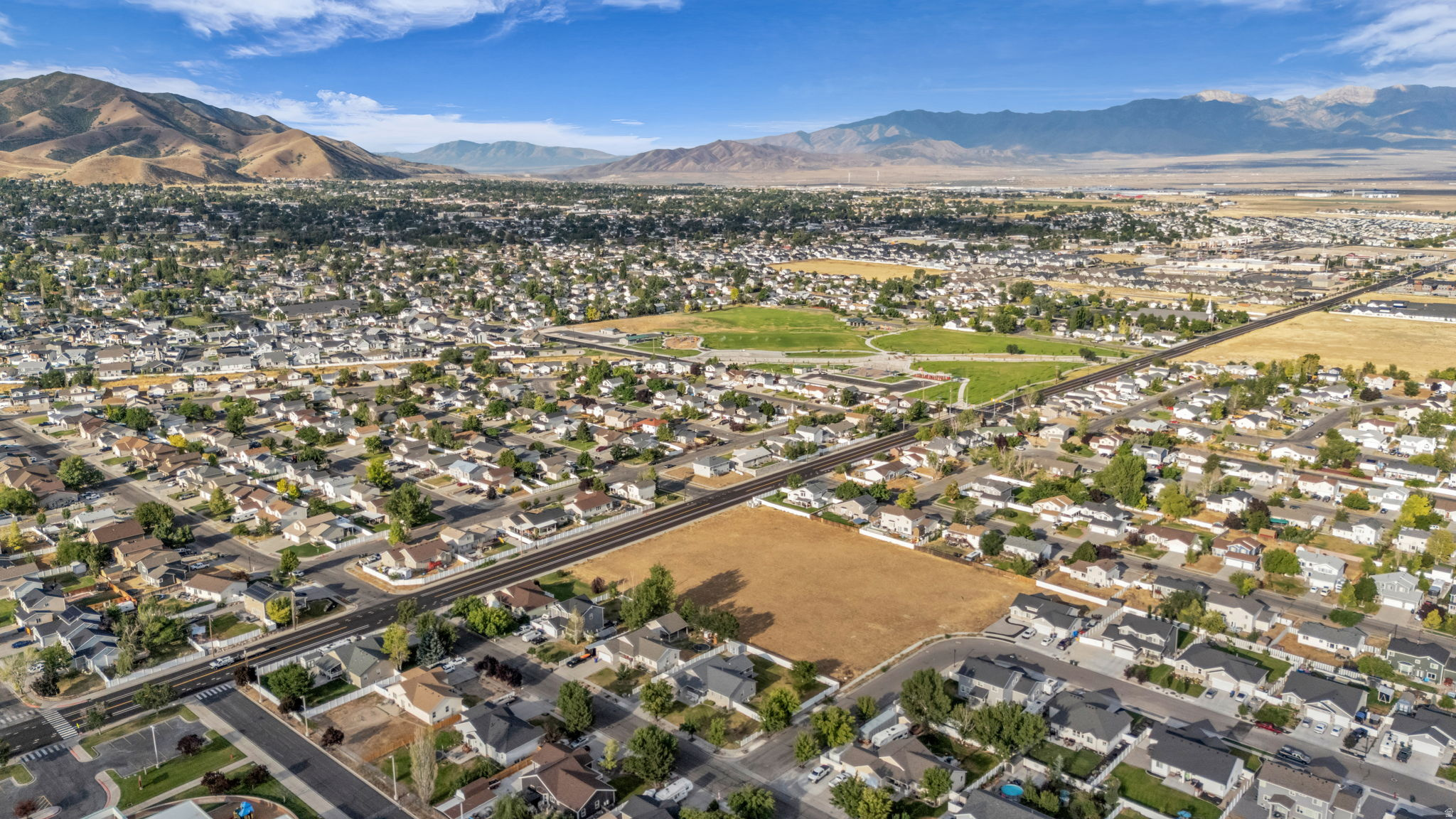 CEDAR CREST - Residential
