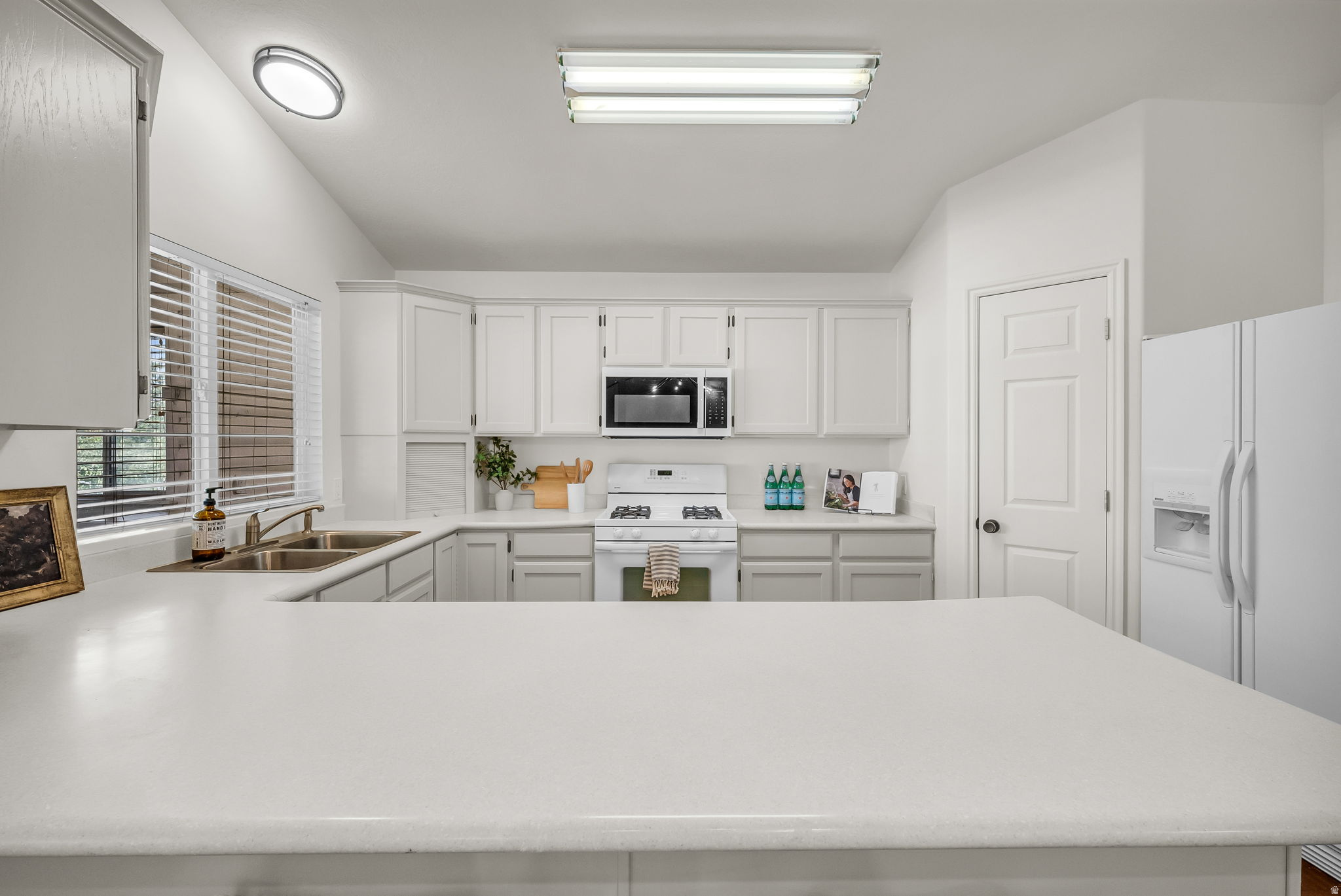 CEDAR CREST - Residential