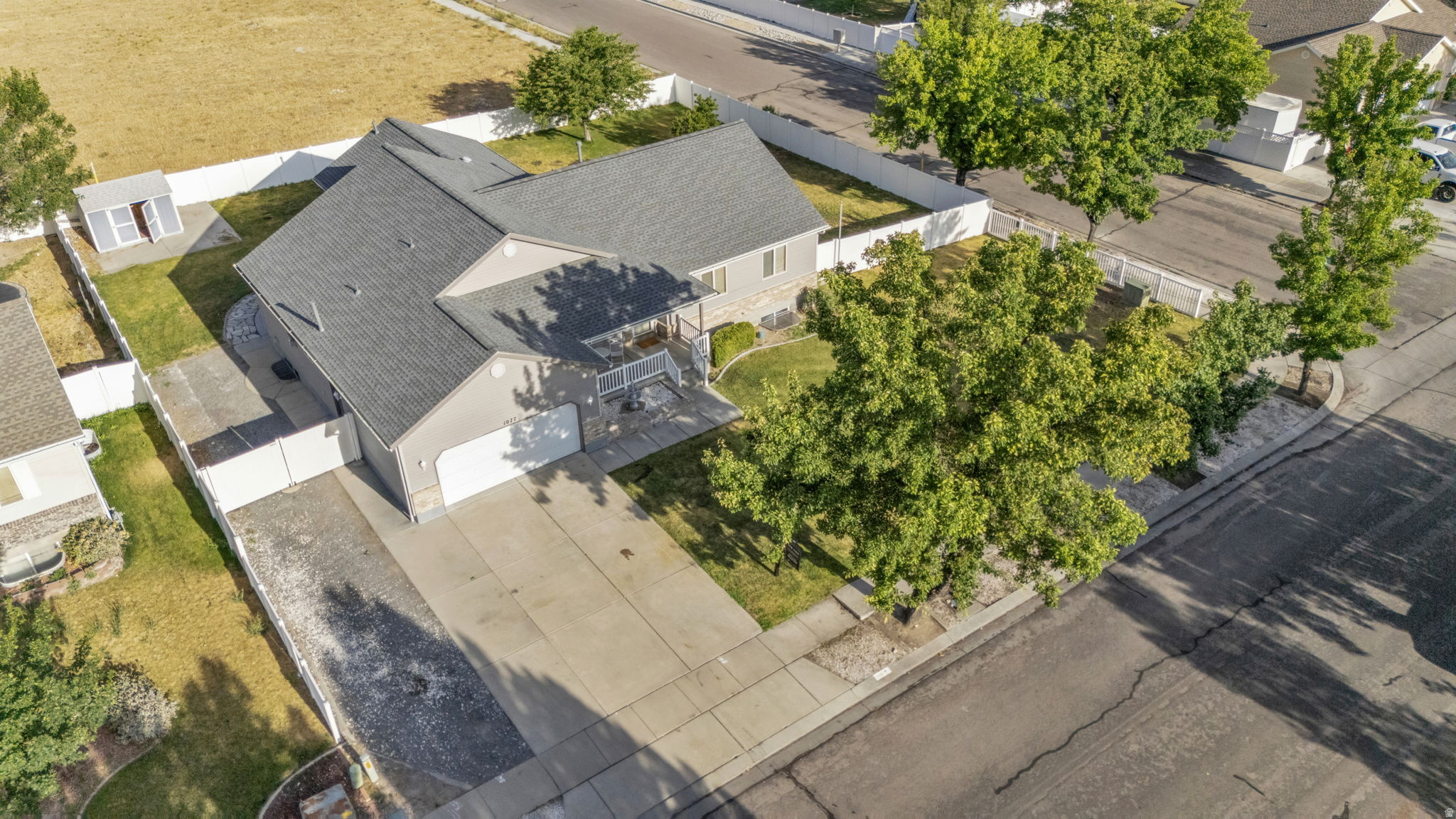 CEDAR CREST - Residential