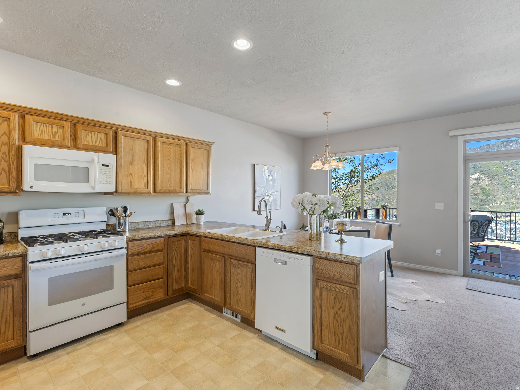 SUNCREST - Residential