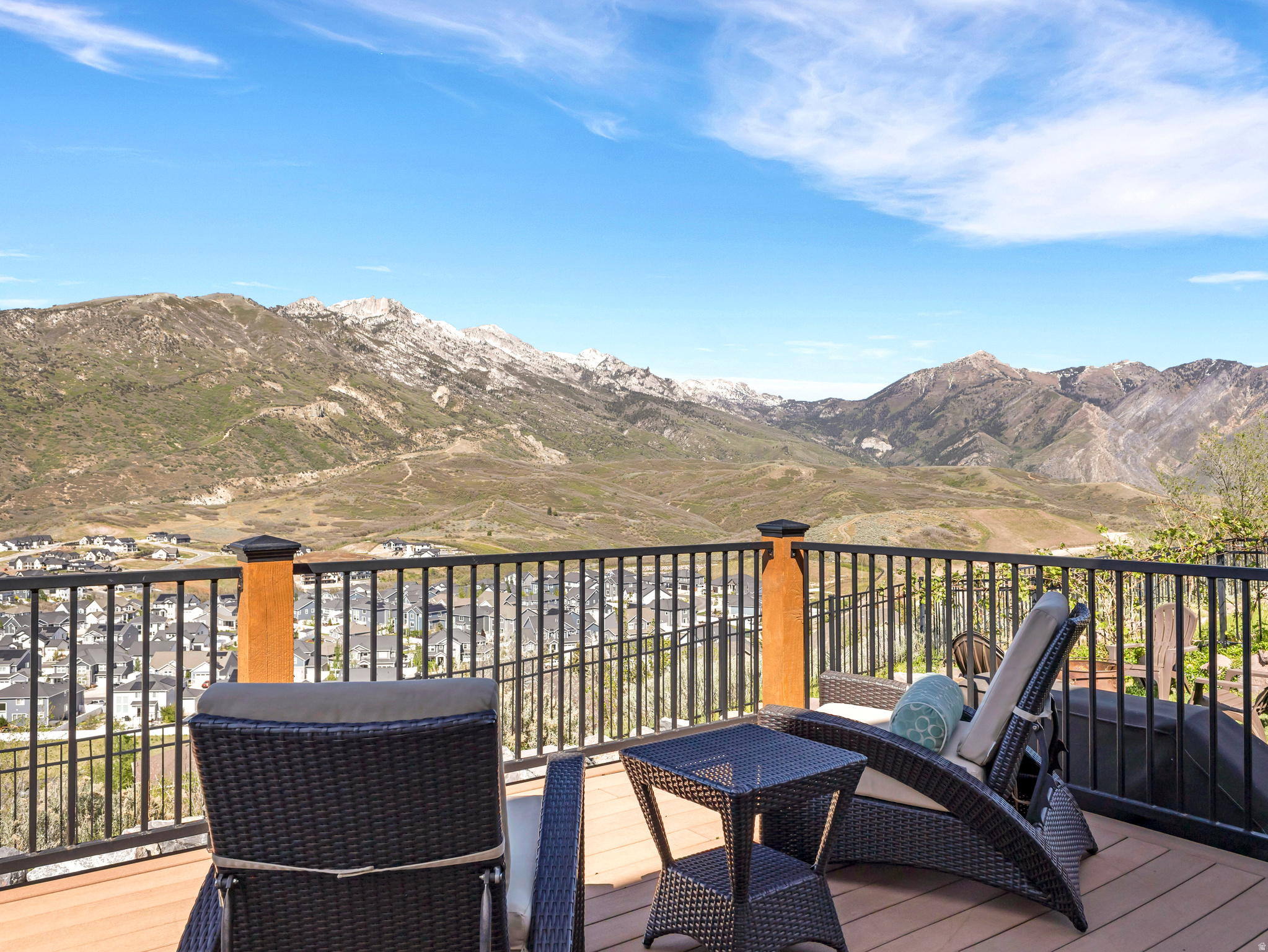 SUNCREST - Residential