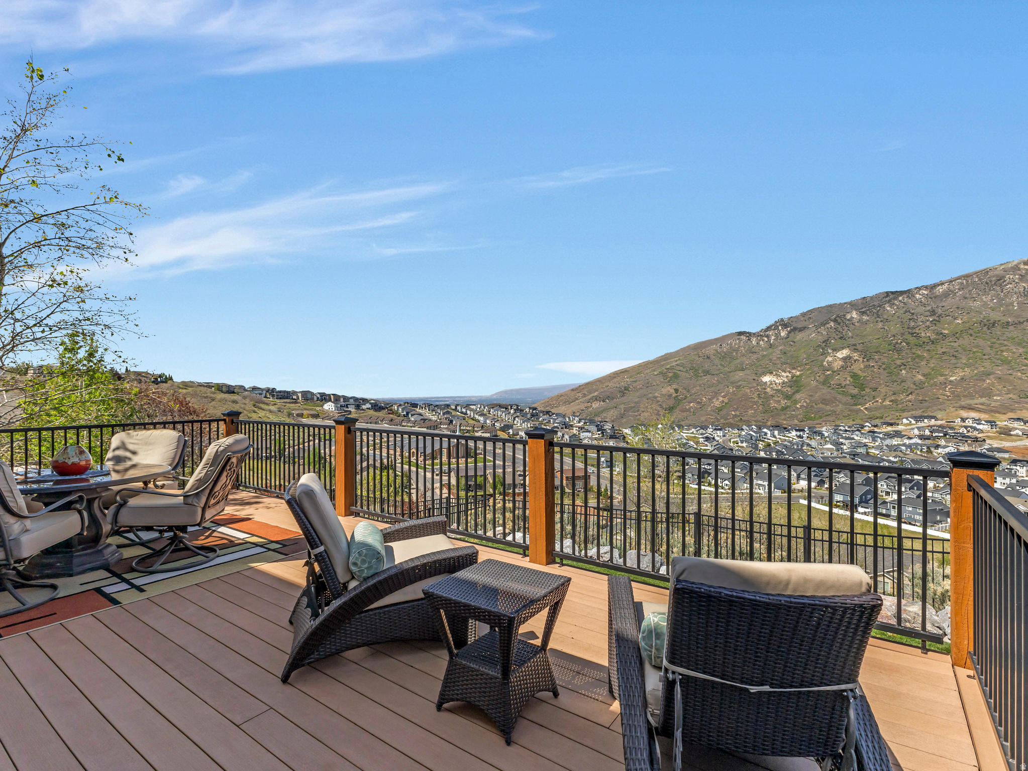 SUNCREST - Residential