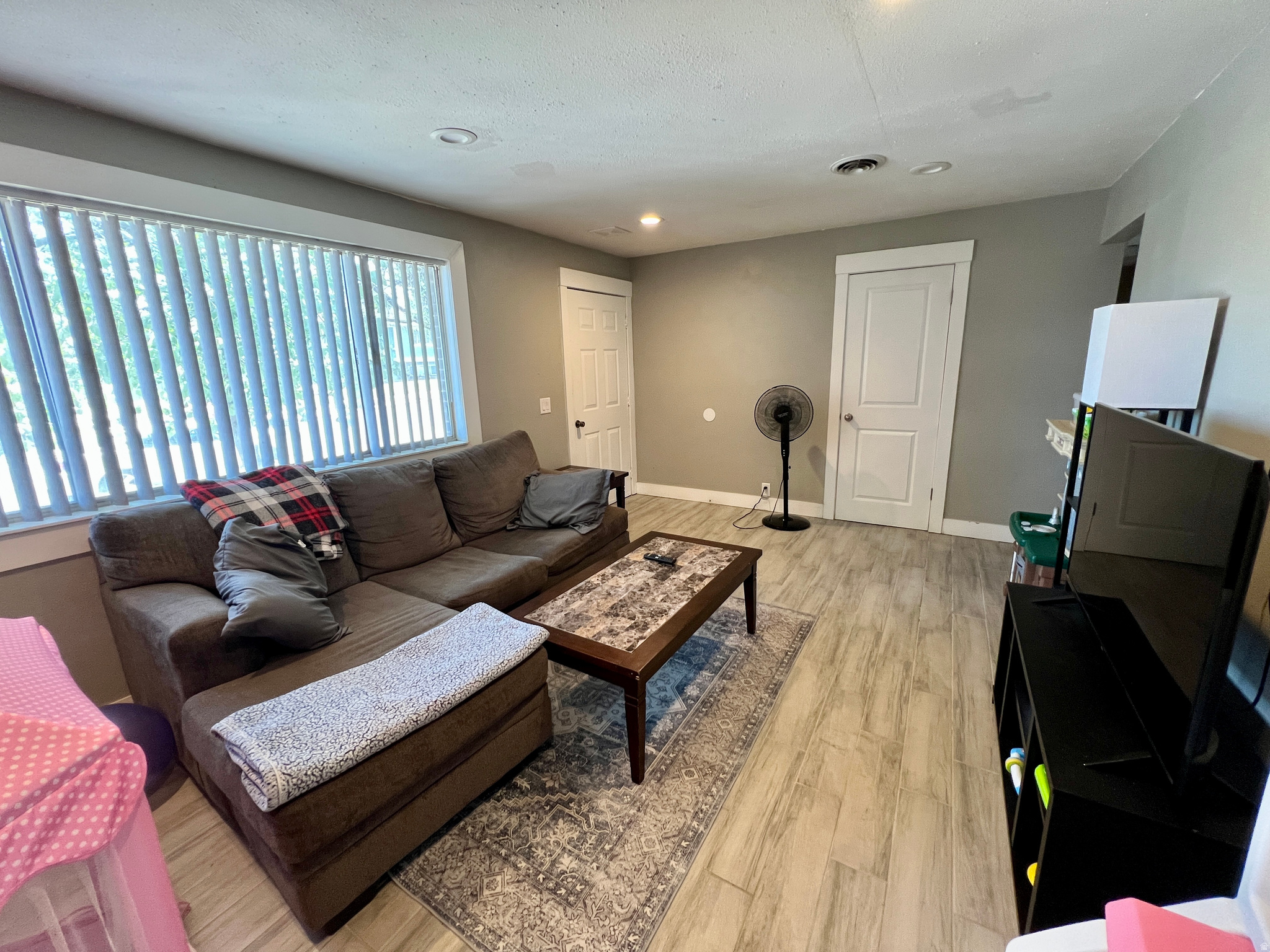 MOUNTAIN MEN ESTATES - Residential