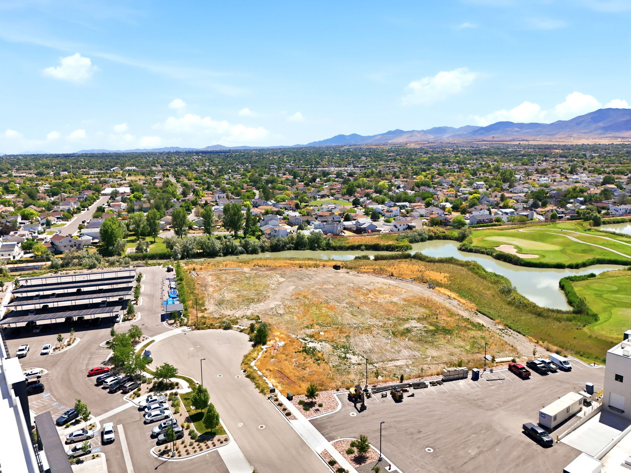 STONEBRIDGE PARK - Land
