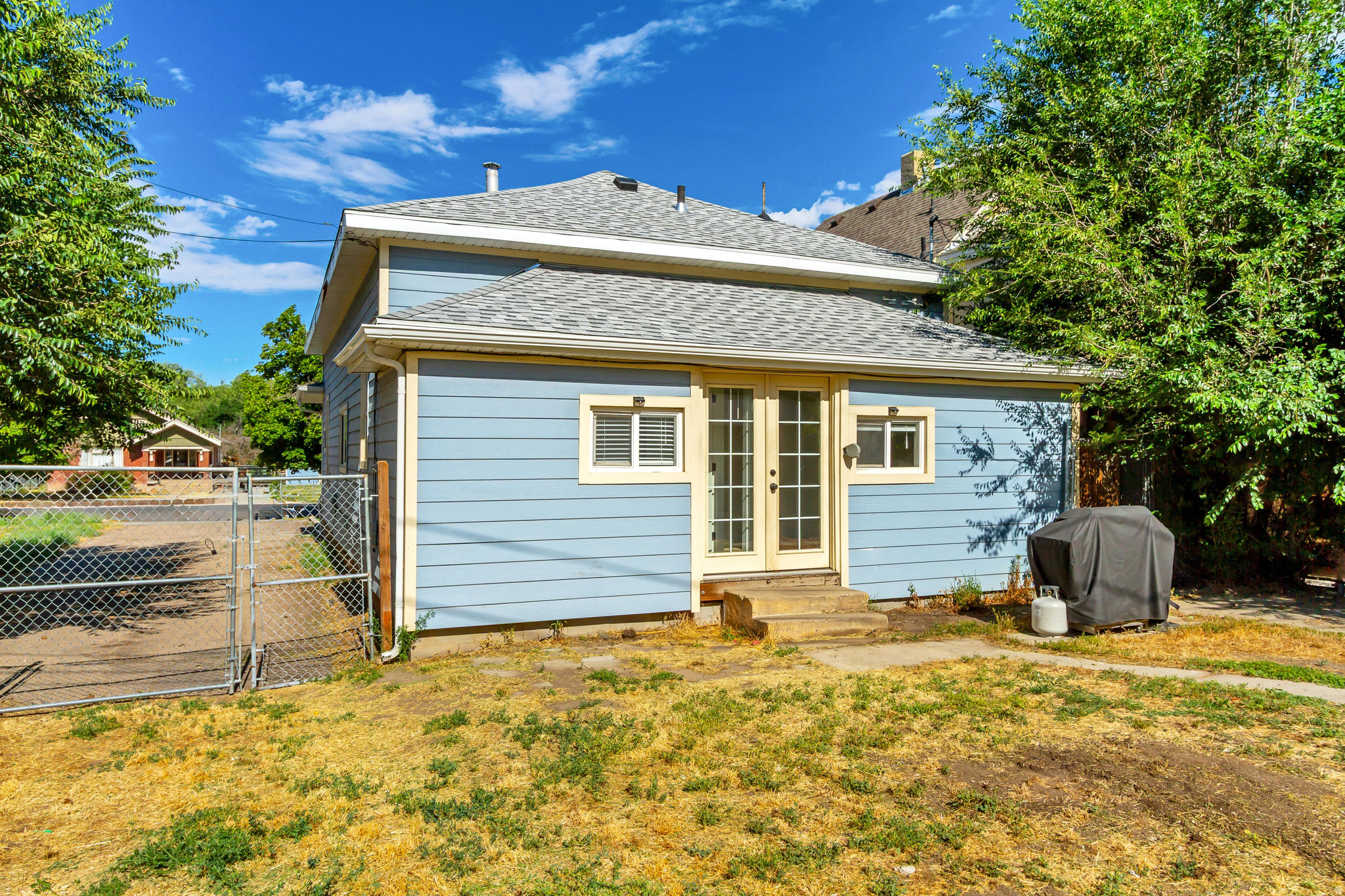 OGDEN BUNGALOWS SUB - Residential