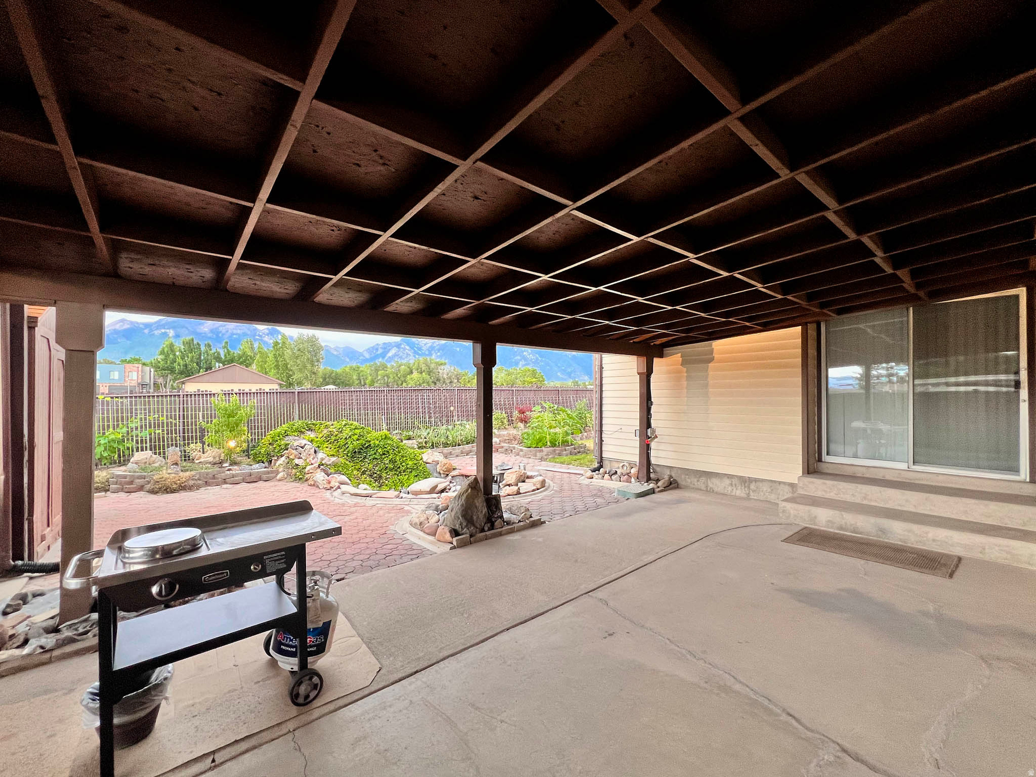 VALLEY CREST ESTATES #2 - Residential