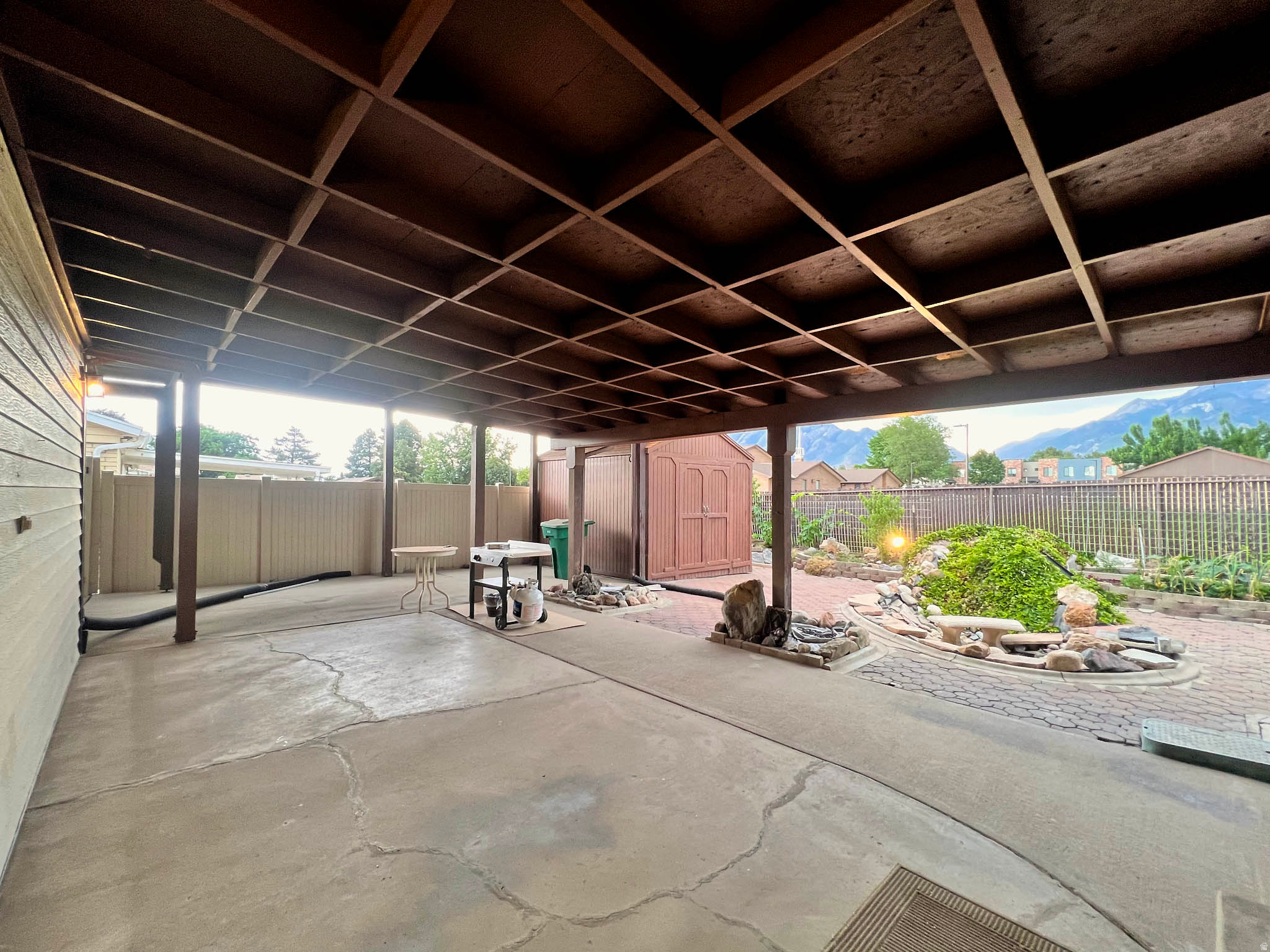 VALLEY CREST ESTATES #2 - Residential