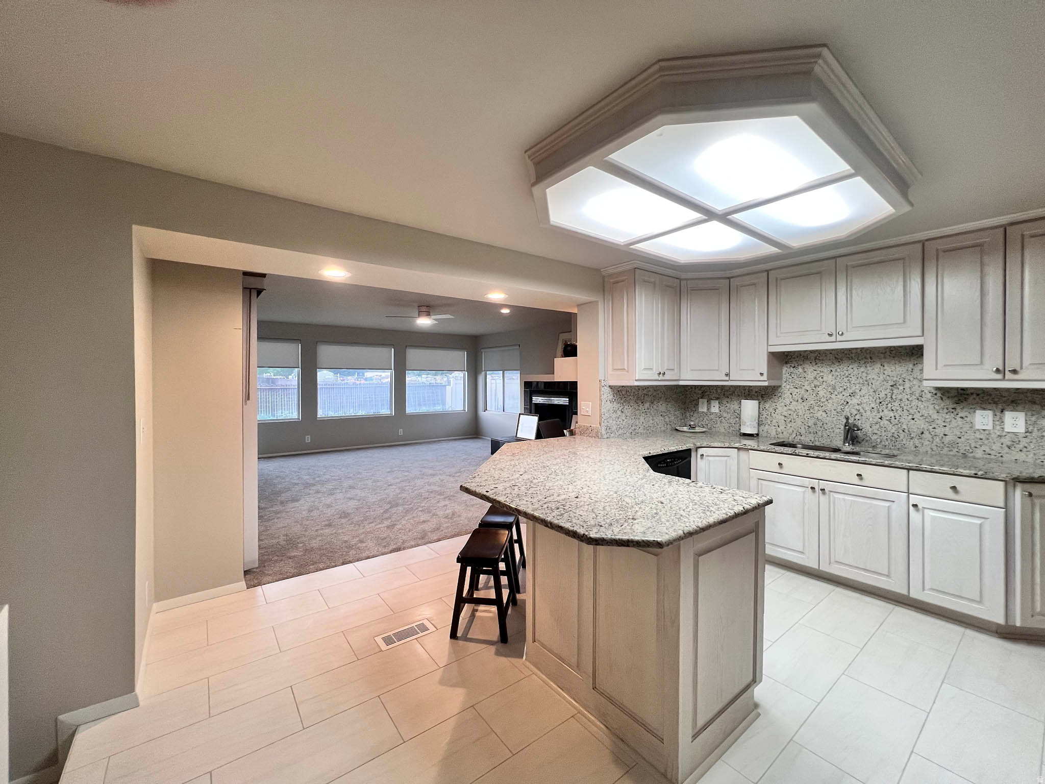 VALLEY CREST ESTATES #2 - Residential