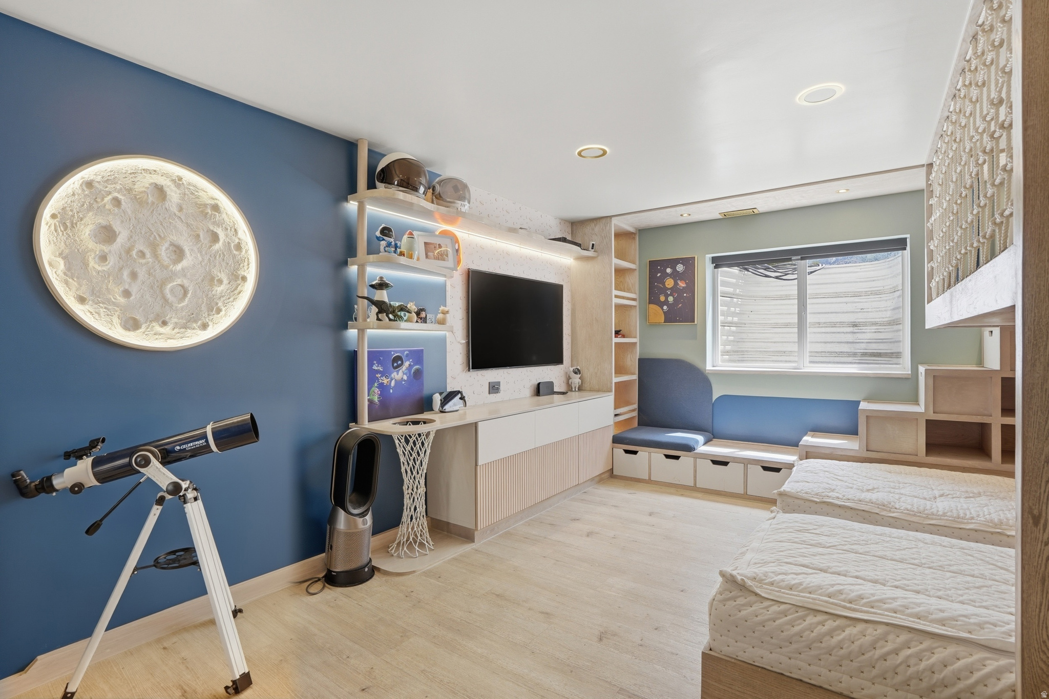 CORNERSTONE ESTATES - Residential
