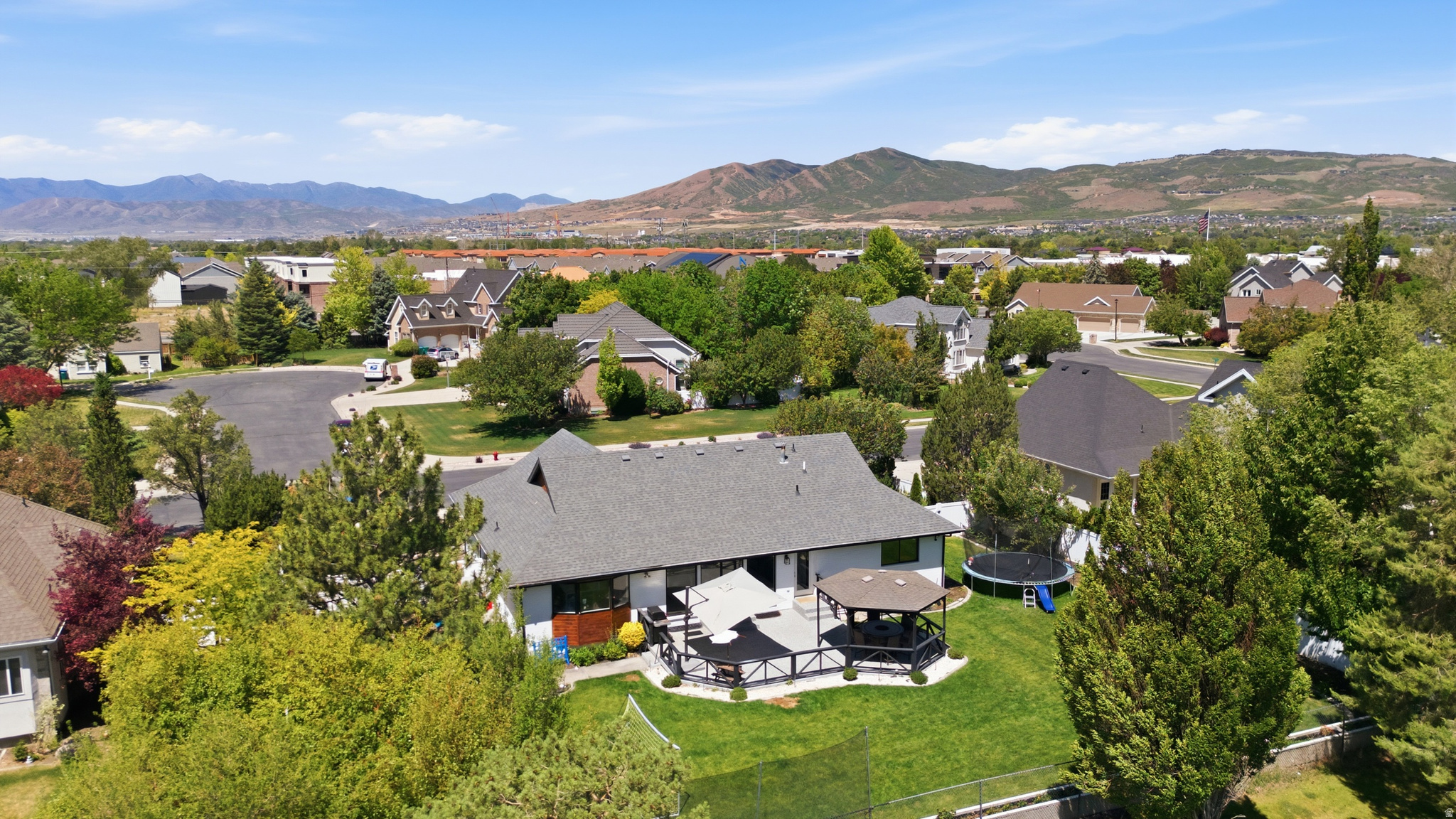 CORNERSTONE ESTATES - Residential