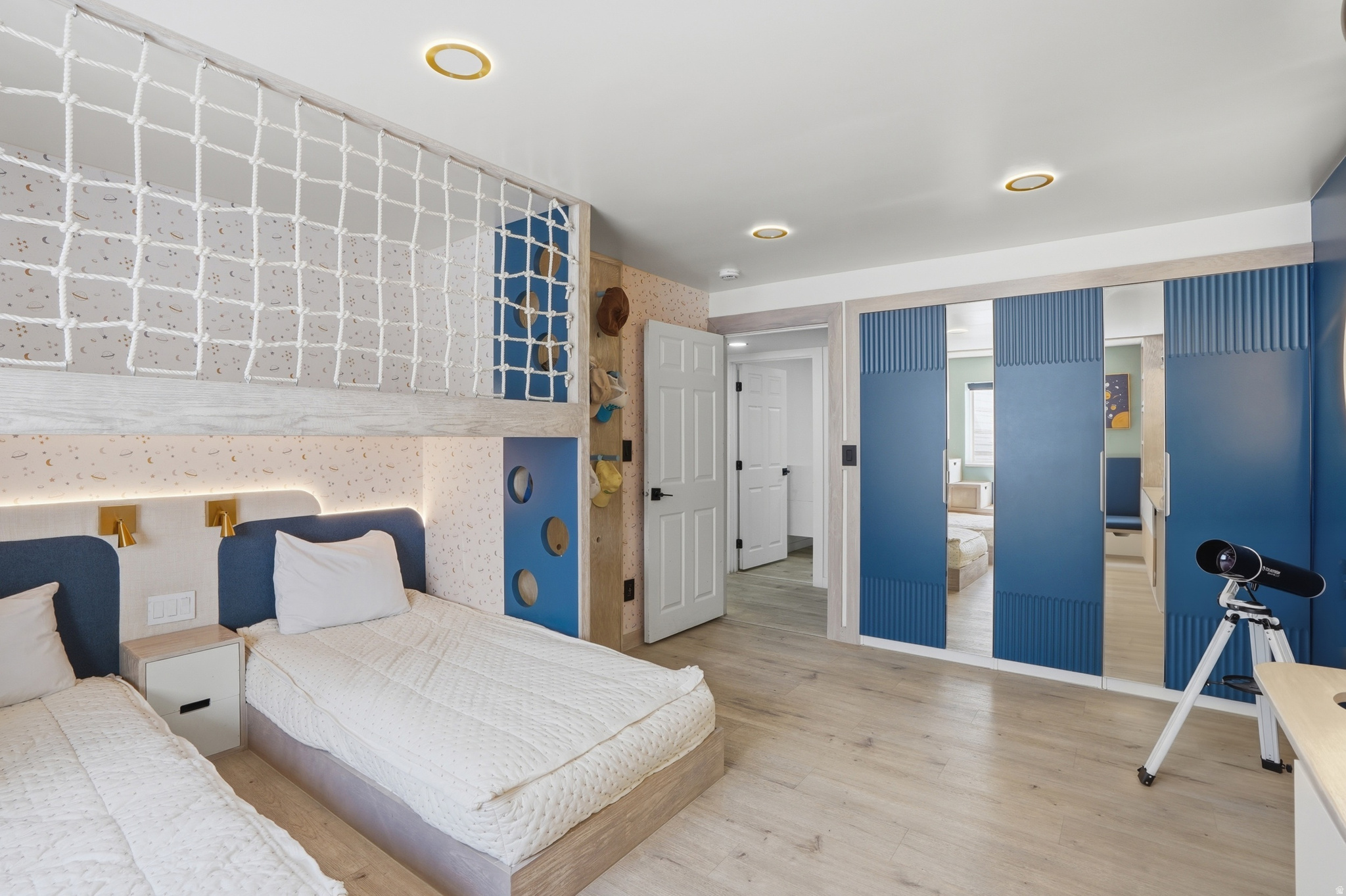 CORNERSTONE ESTATES - Residential