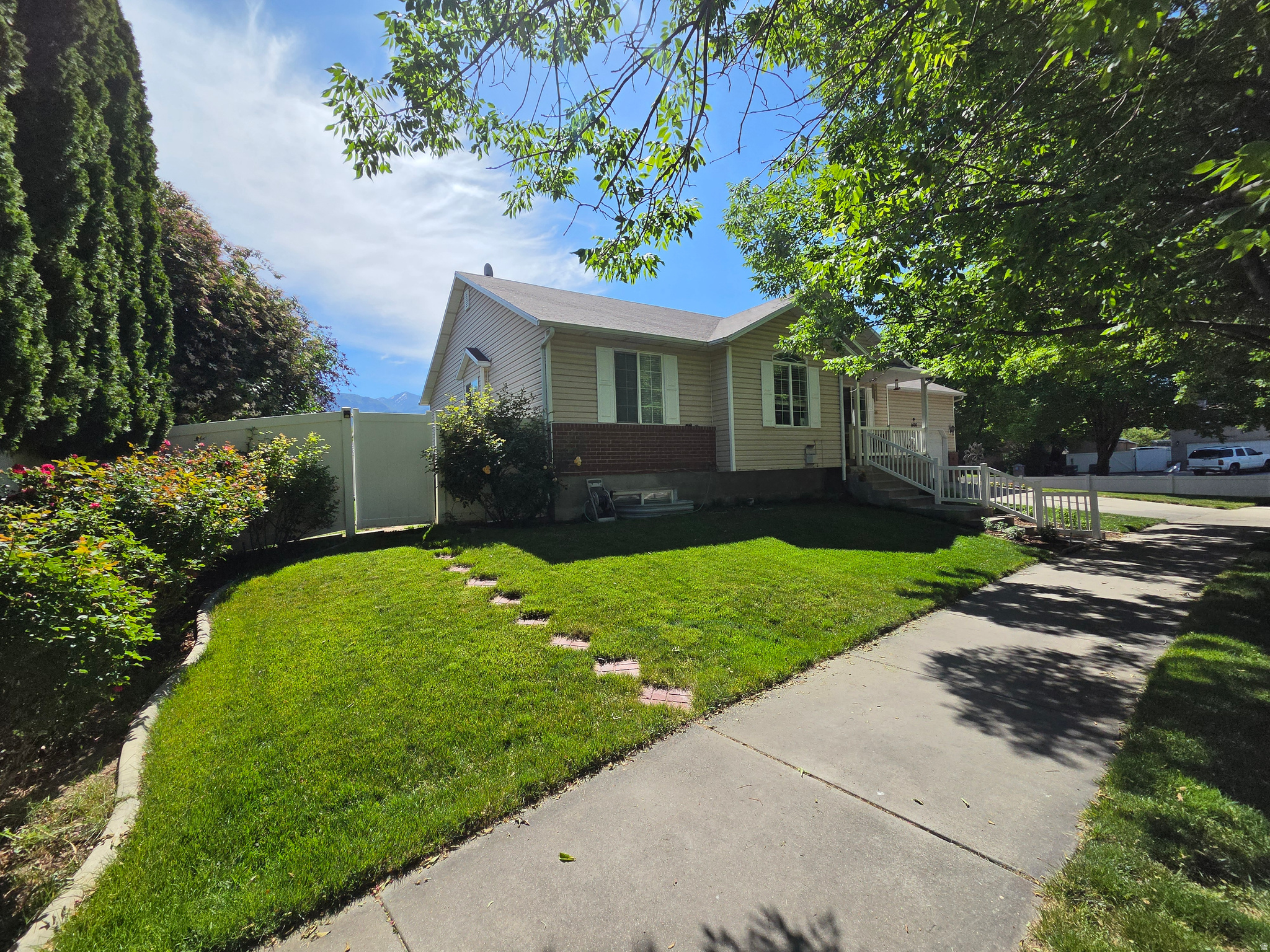 REESE - Residential