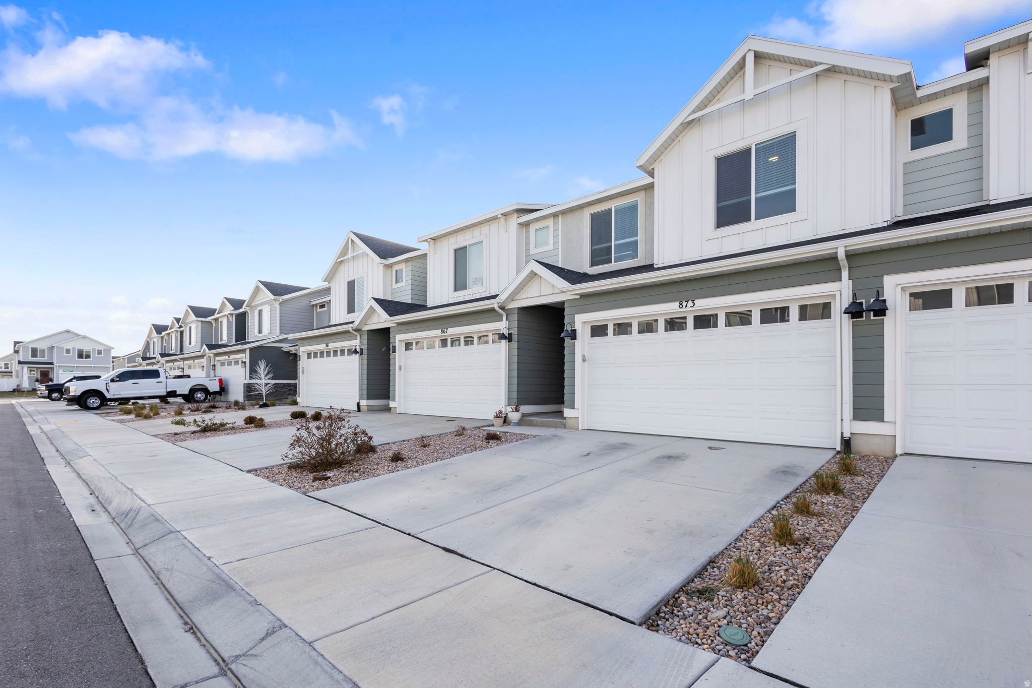 SPRING RANCH - Residential
