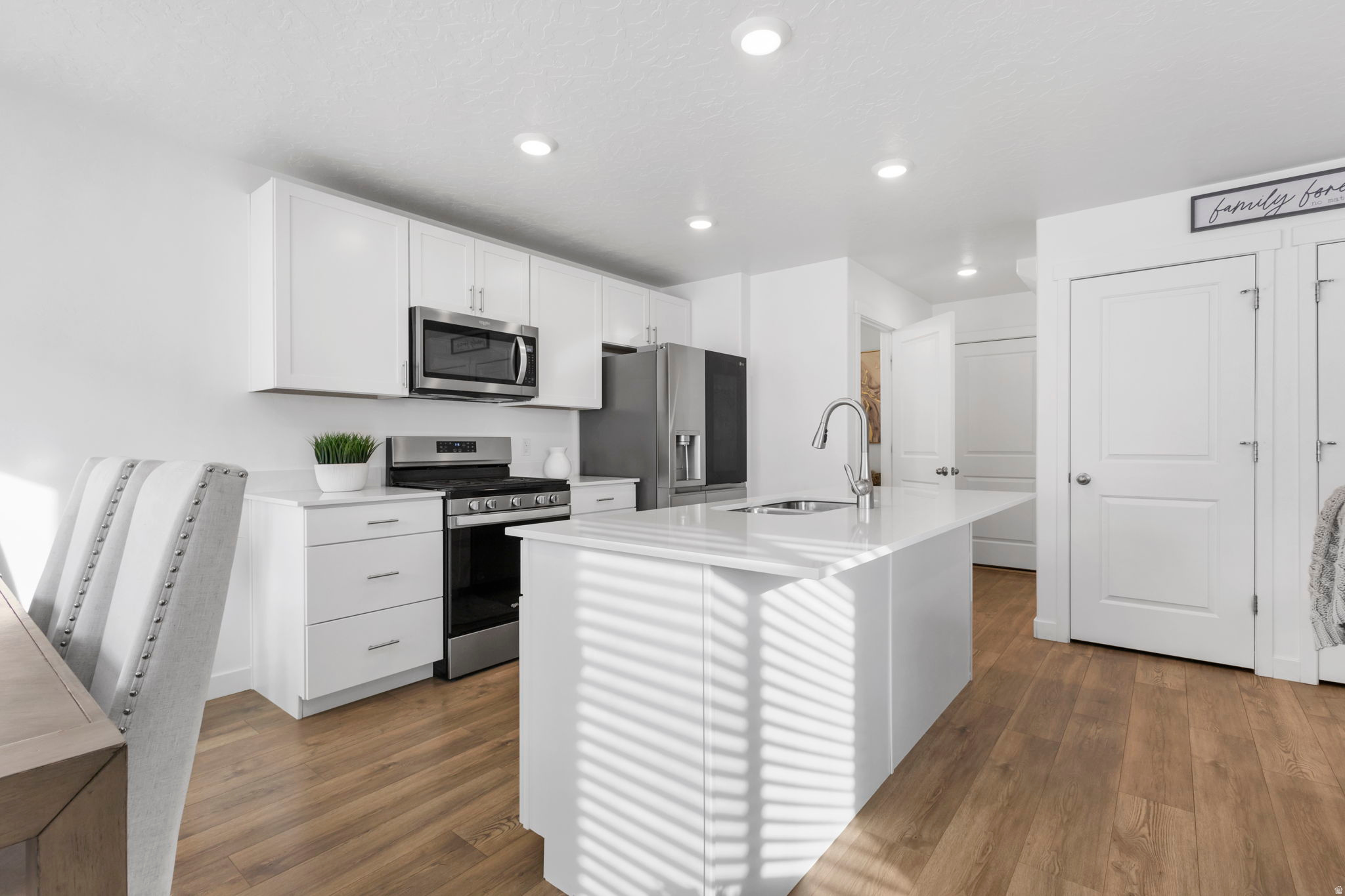 SPRING RANCH - Residential