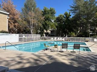 WATERSIDE CONDMN - Residential