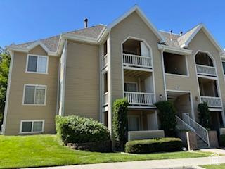 WATERSIDE CONDMN - Residential