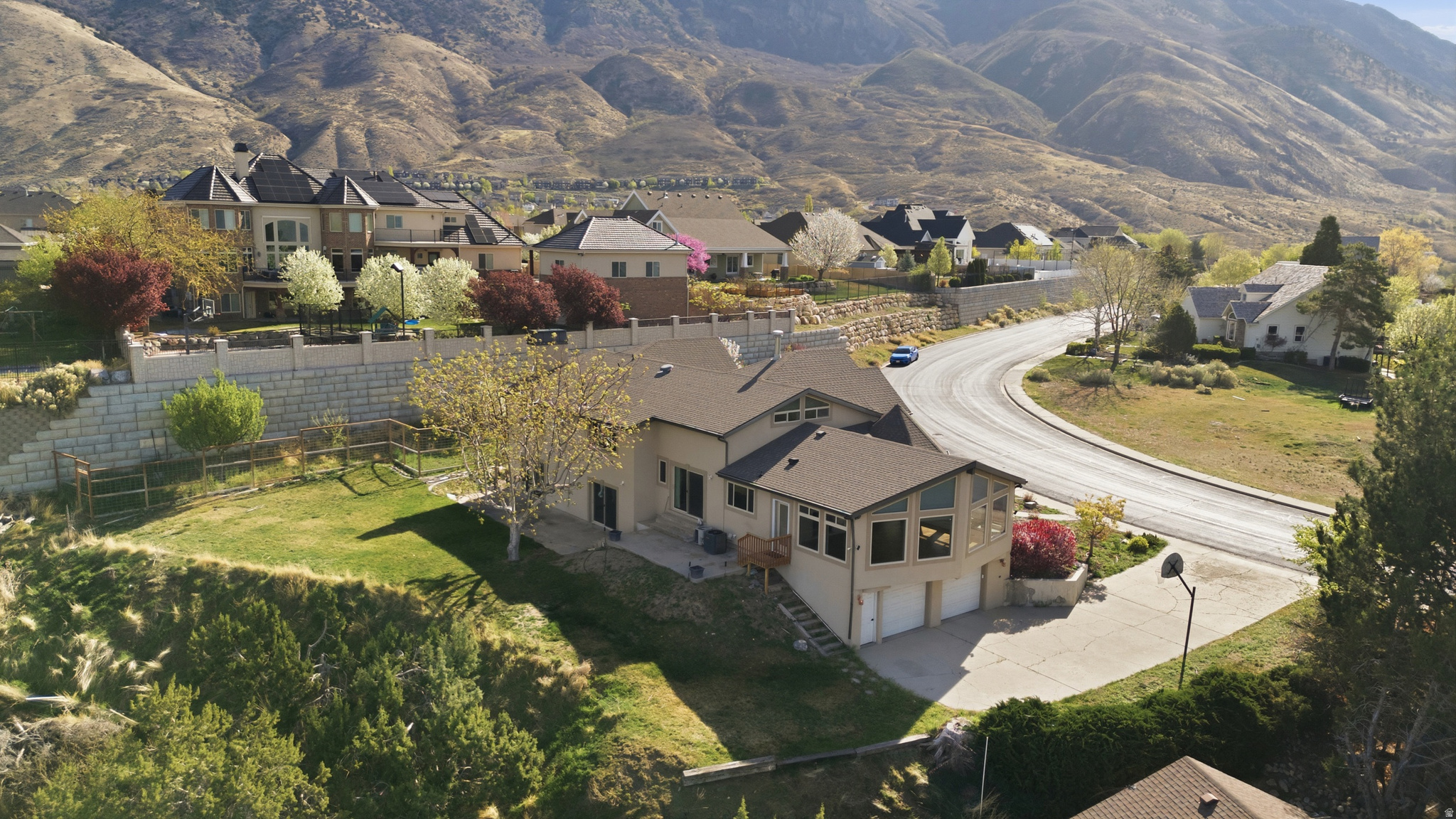 CEDAR HILLS - Residential