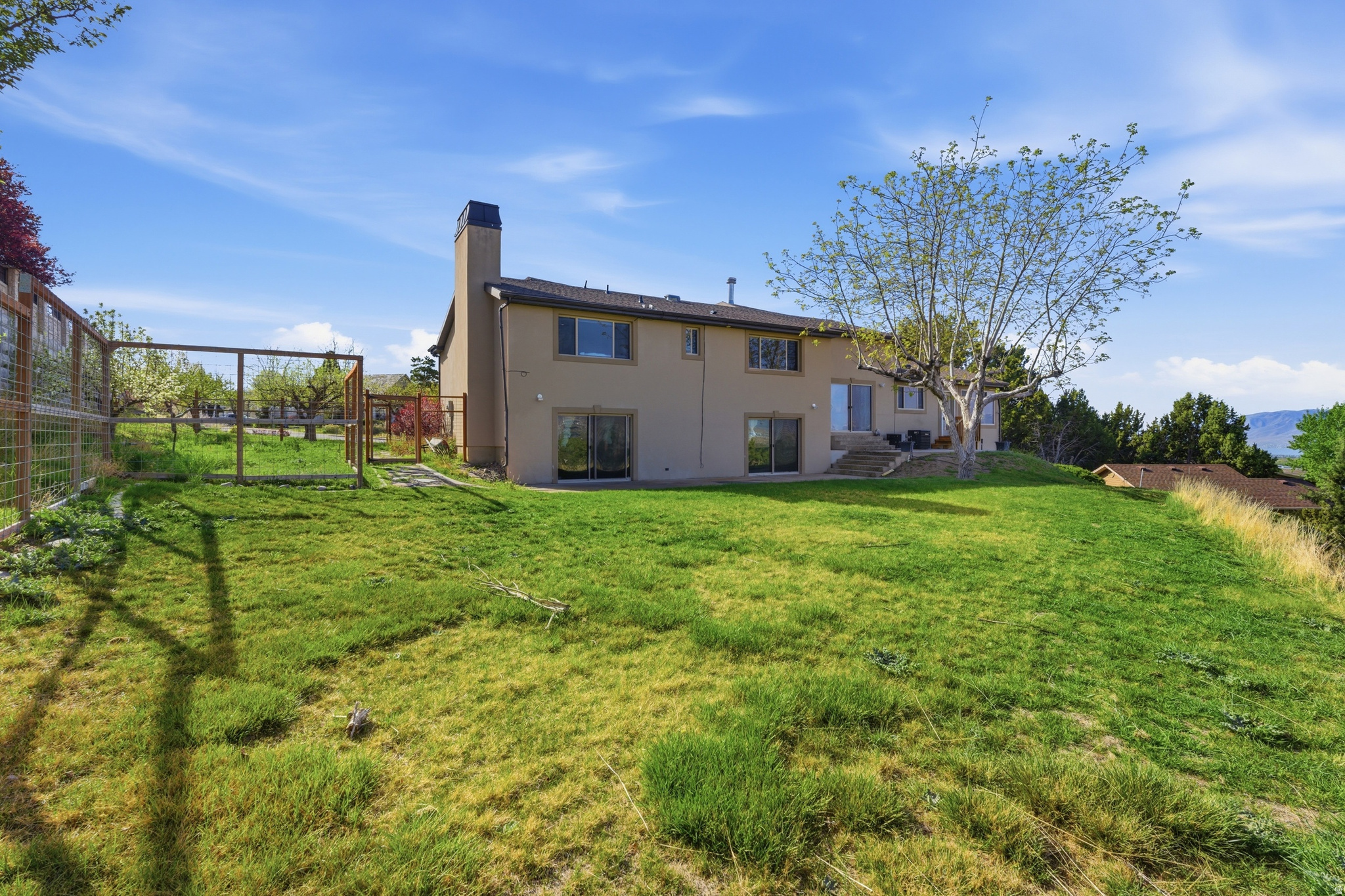 CEDAR HILLS - Residential