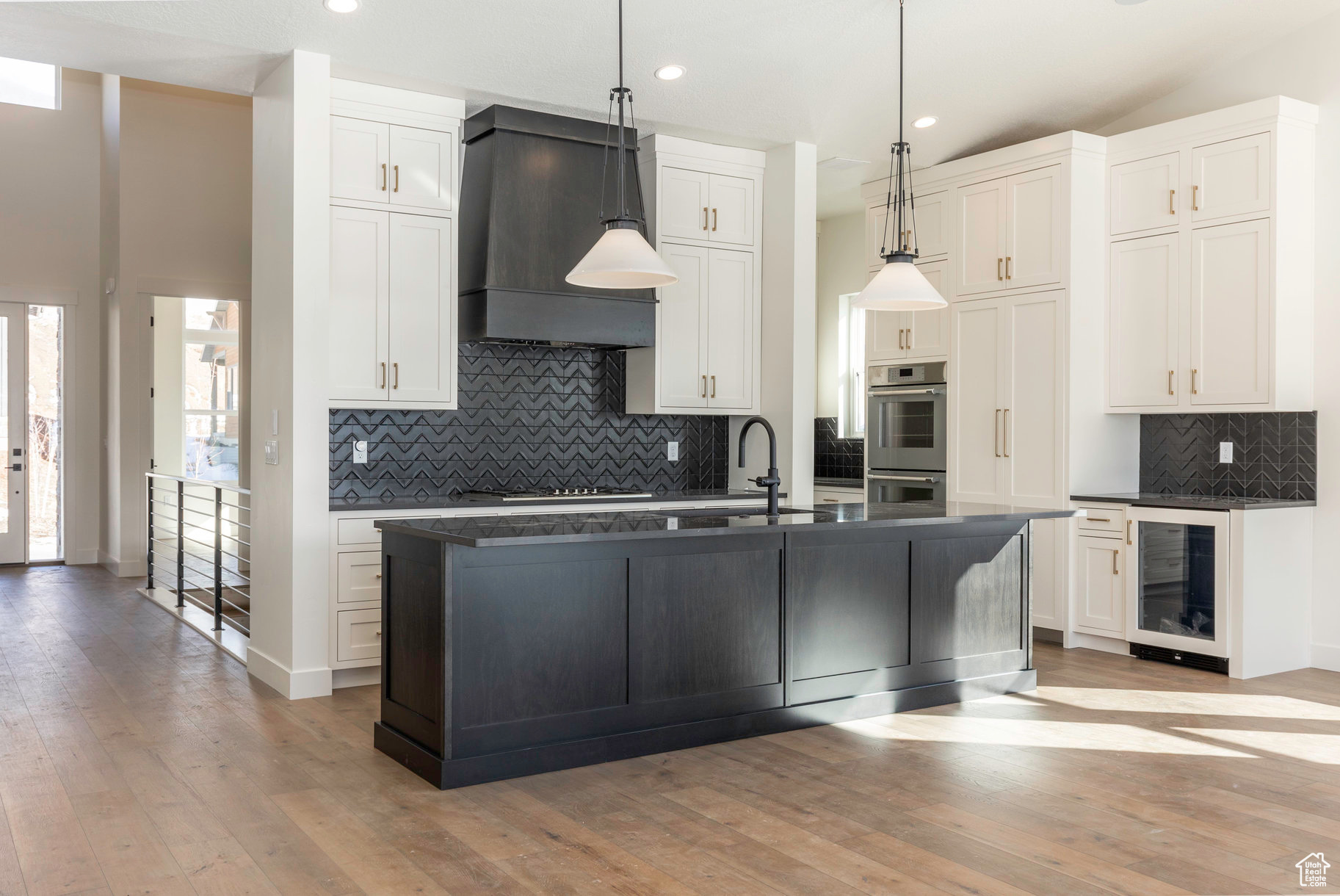 LAKE VIEW ESTATES - Residential