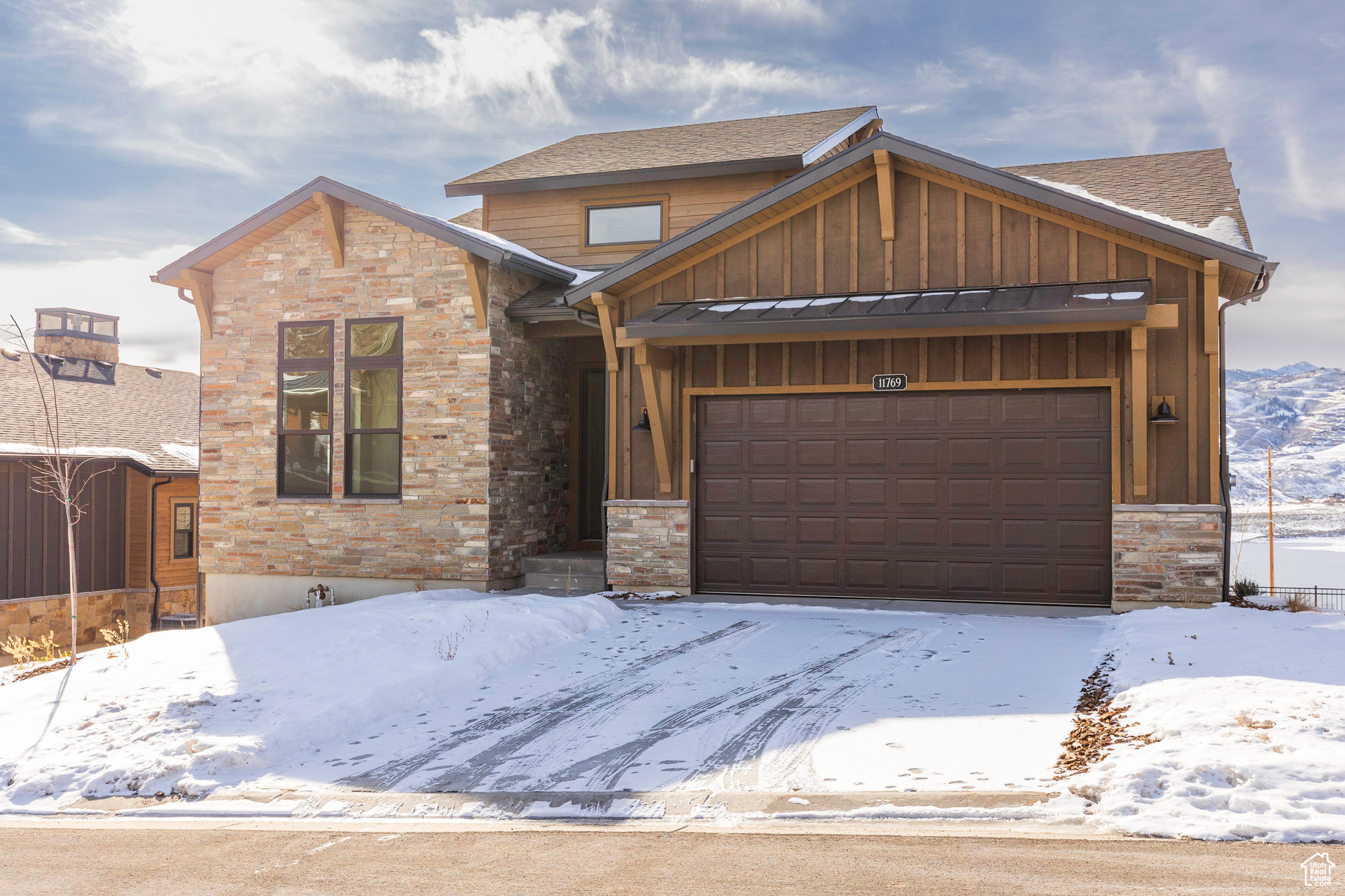LAKE VIEW ESTATES - Residential