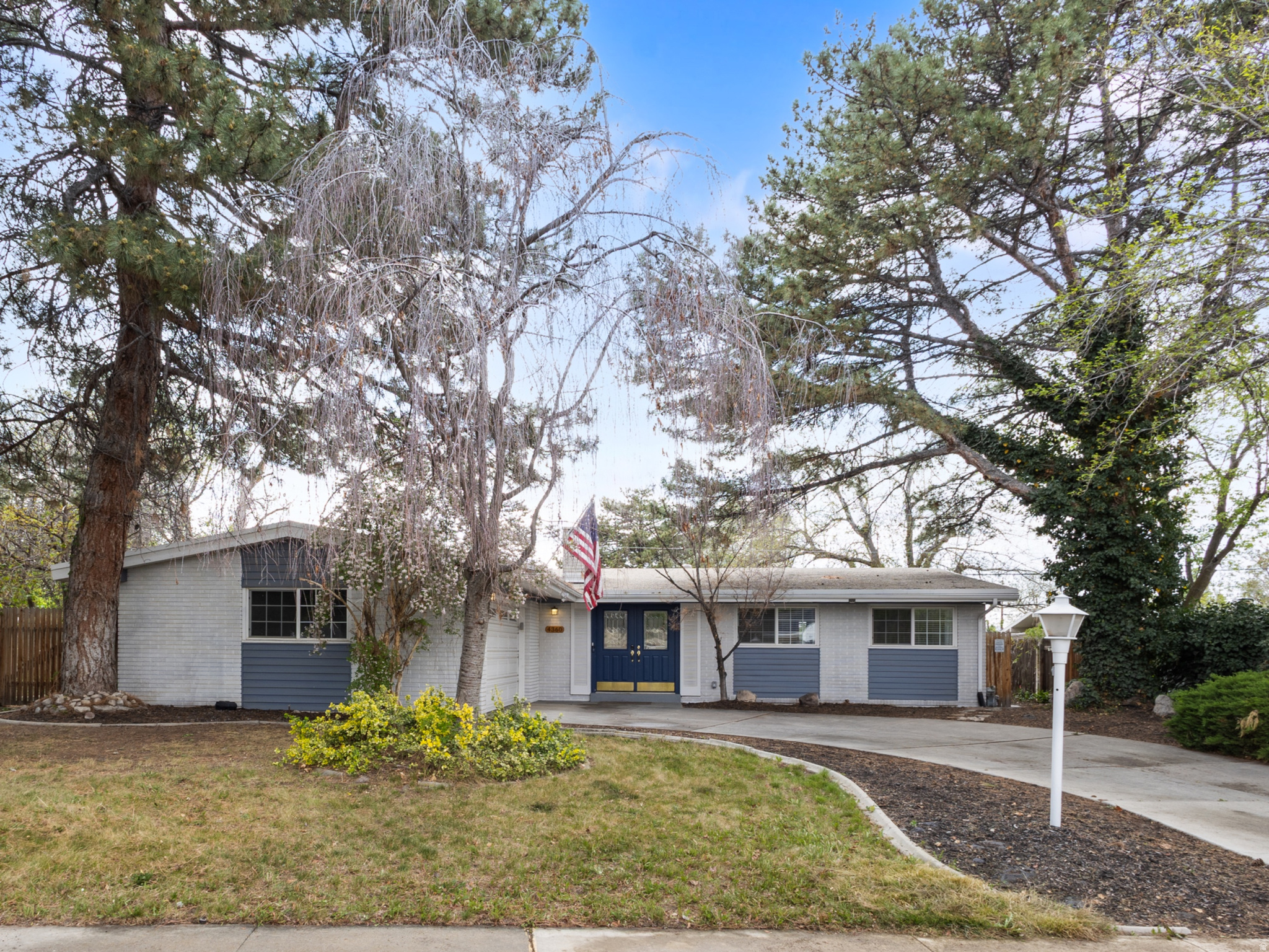 GRANGER VILLA - Residential