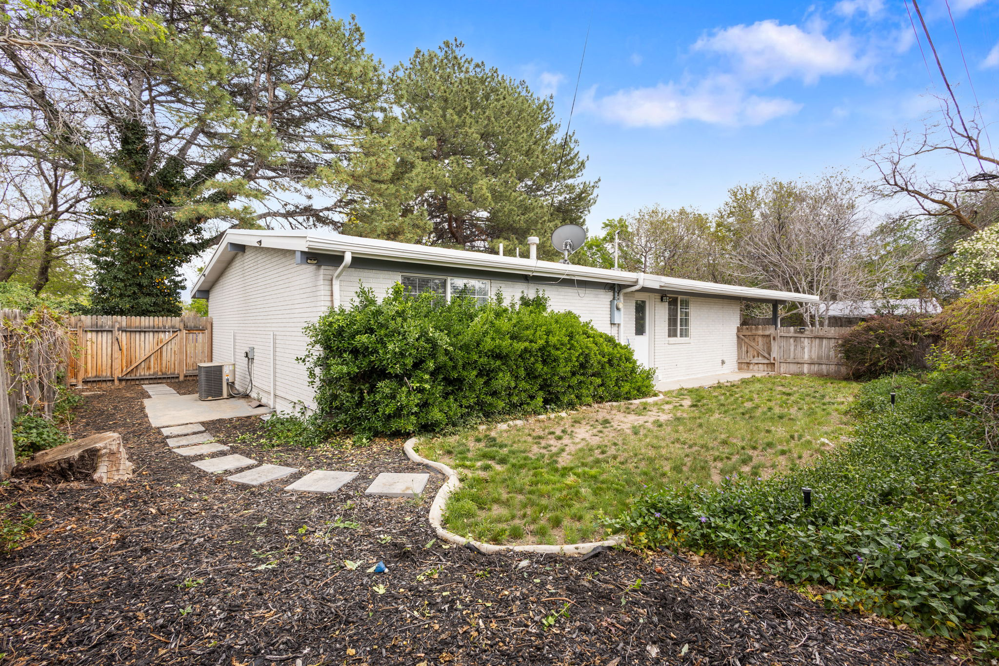 GRANGER VILLA - Residential
