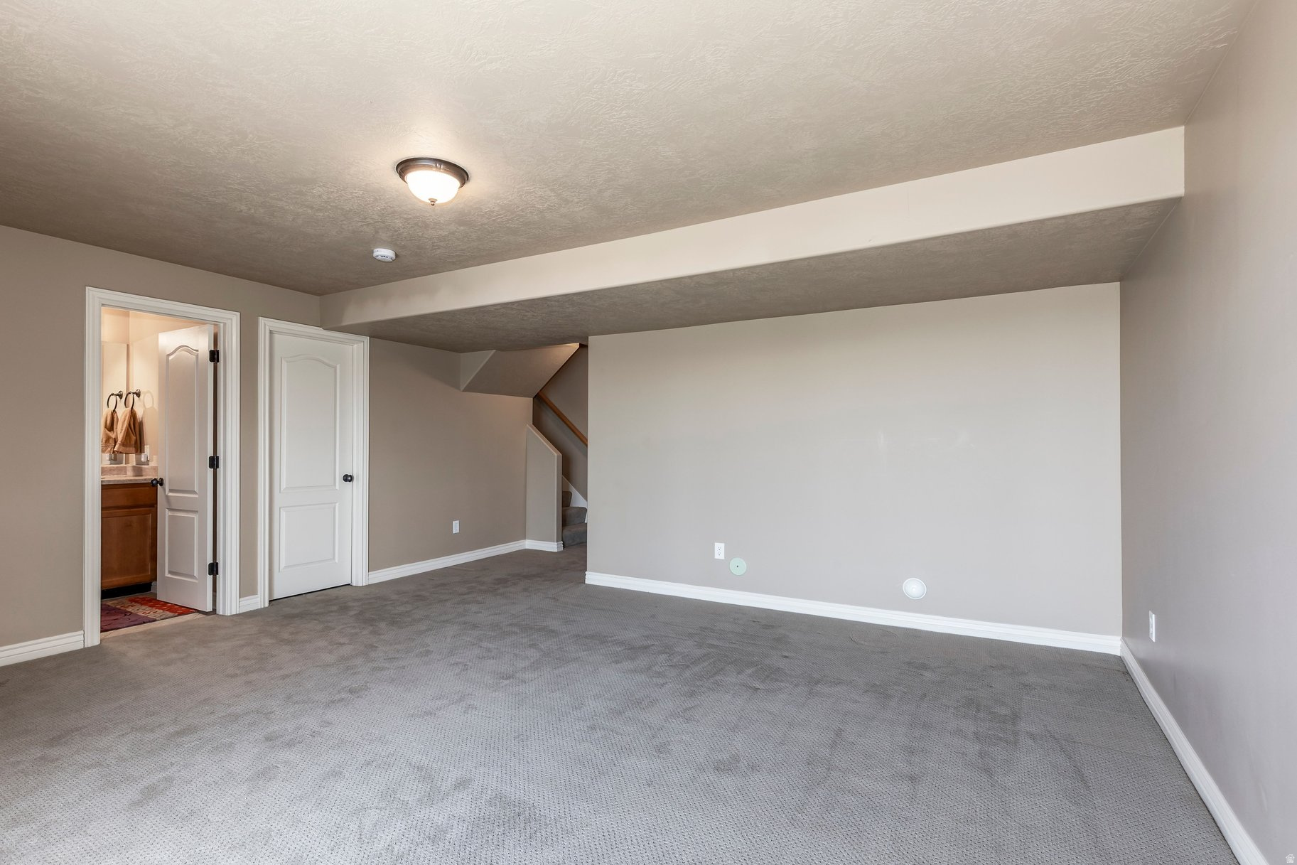 STONELEIGH HEIGHTS AT SUNCREST PHASE 1 - Residential