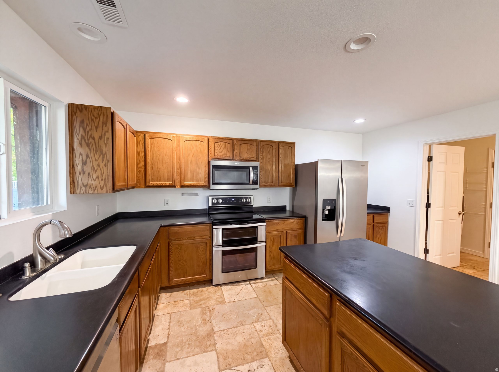 BENNY ESTATES - Residential