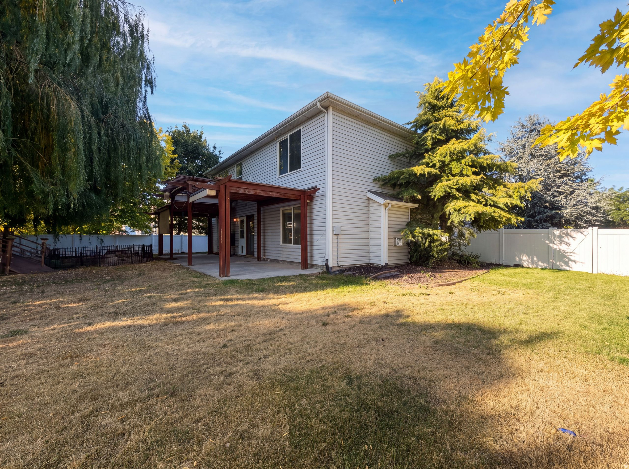 BENNY ESTATES - Residential