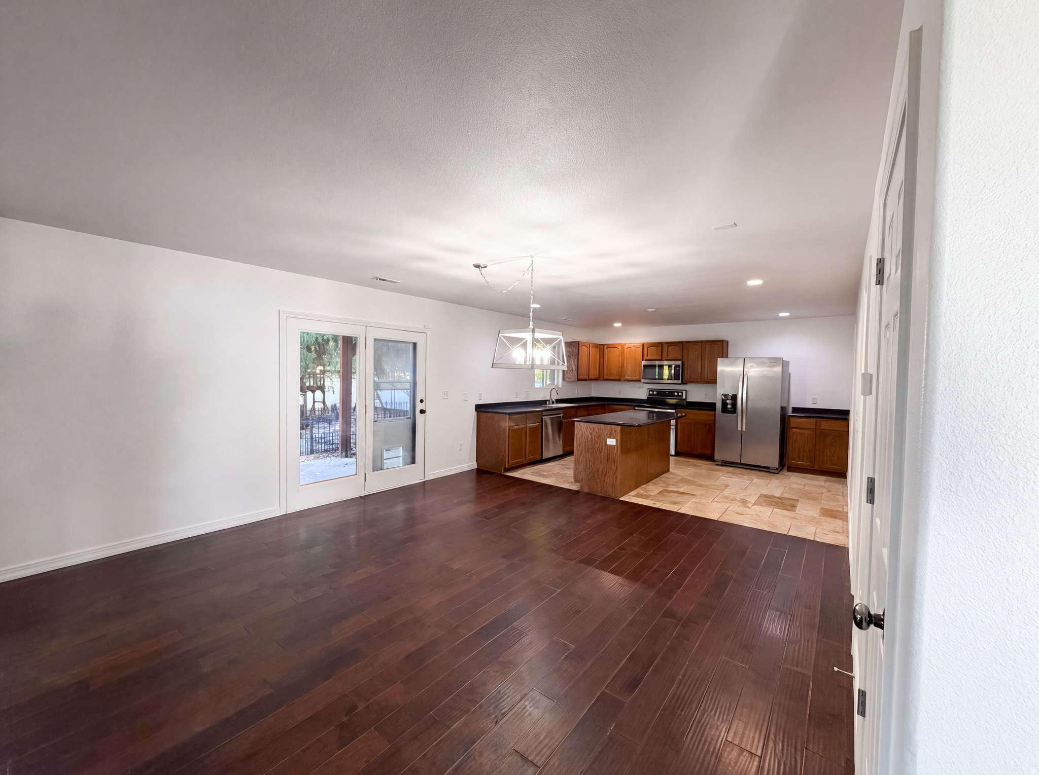 BENNY ESTATES - Residential