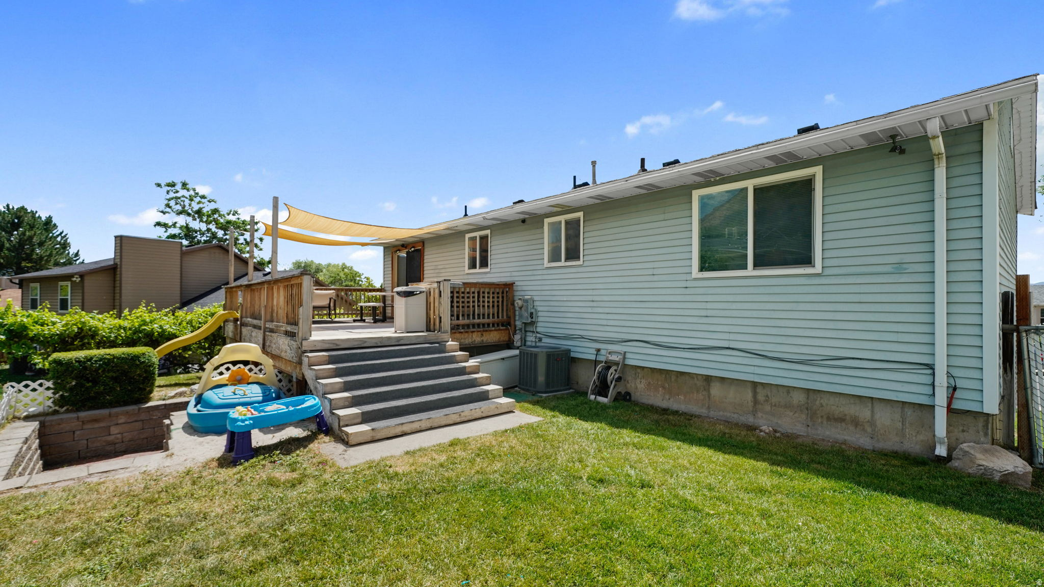 EAGLE RIDGE - Residential