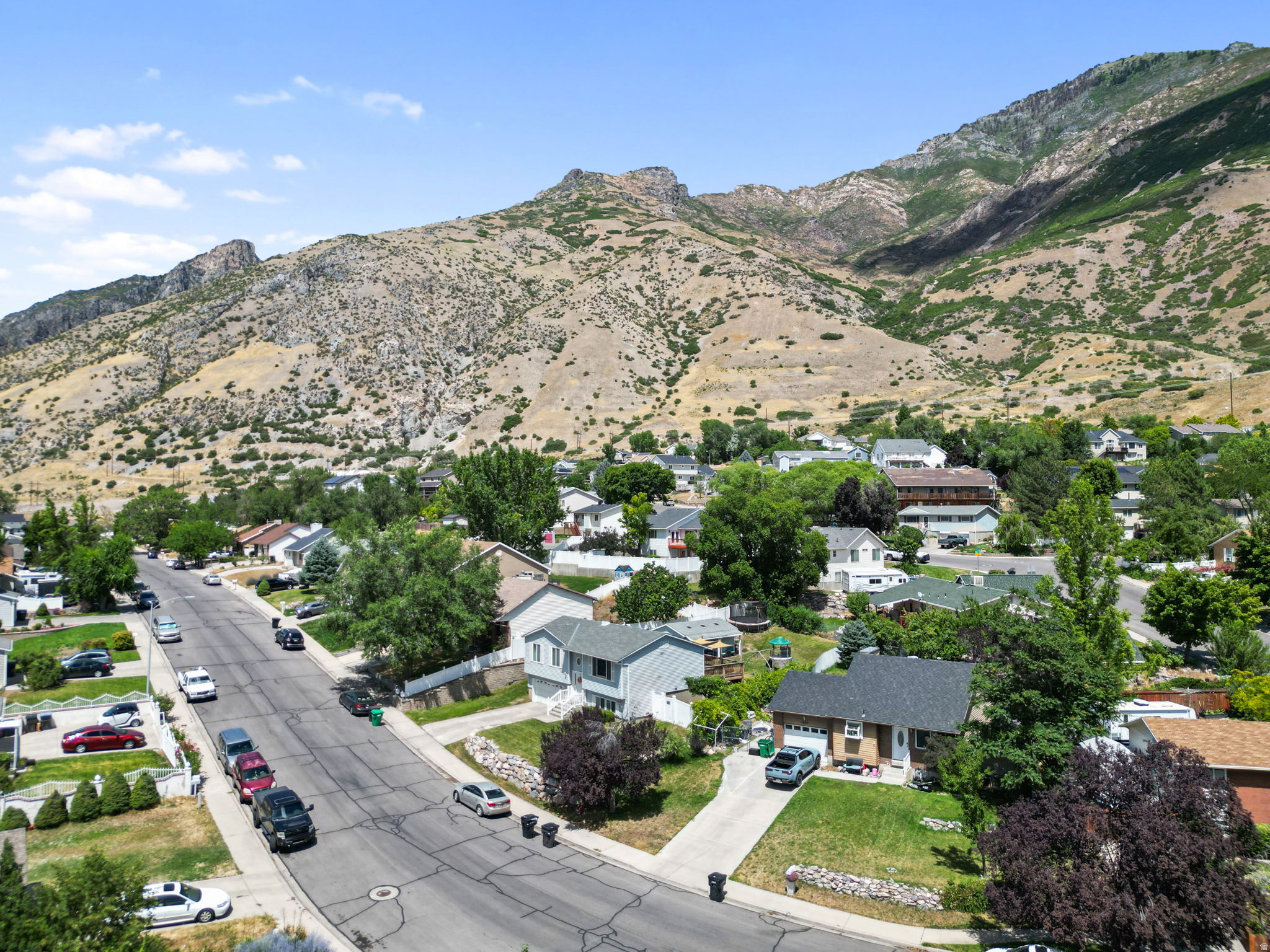 EAGLE RIDGE - Residential