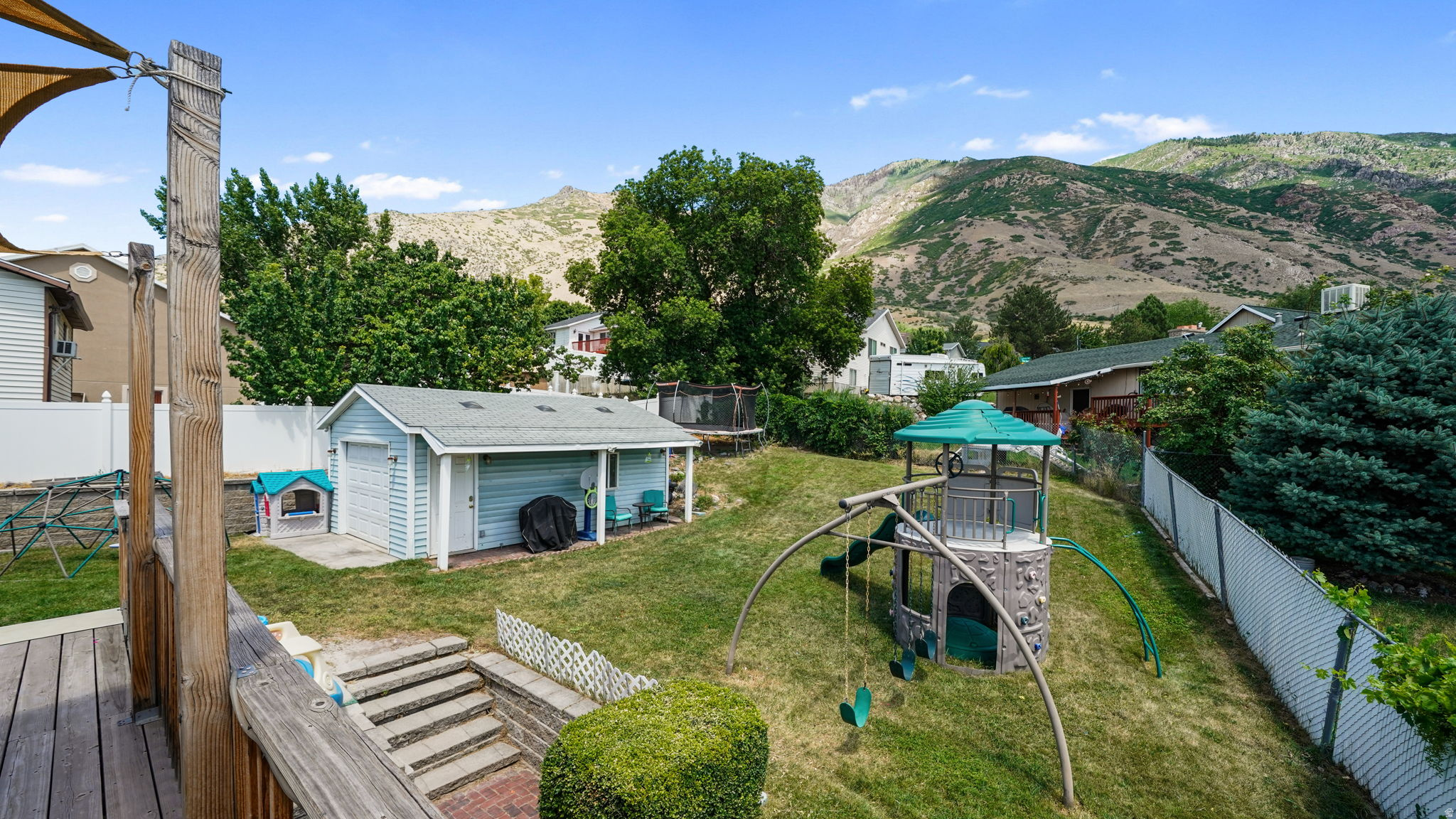 EAGLE RIDGE - Residential